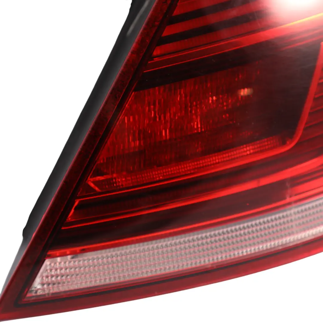 Tail Light Lamp LED Right O/S Side to VW Volkswagen Passat CC Rear with Part number 3C8945208T VW Volkswagen Passat CC Rear Tail Light Lamp LED Right O/S Side - SKU 3C8945208T - Part number 3C8945208T