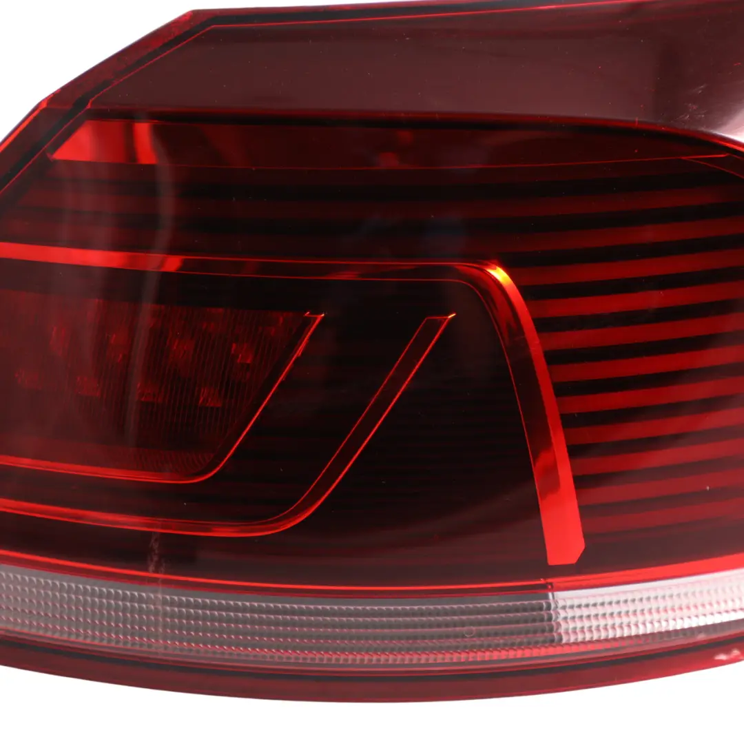 Tail Light Lamp LED Right O/S Side to VW Volkswagen Passat CC Rear with Part number 3C8945208T VW Volkswagen Passat CC Rear Tail Light Lamp LED Right O/S Side - SKU 3C8945208T - Part number 3C8945208T