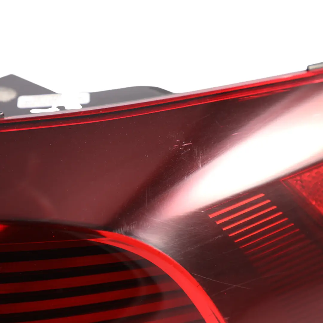 Tail Light Lamp LED Right O/S Side to VW Volkswagen Passat CC Rear with Part number 3C8945208T VW Volkswagen Passat CC Rear Tail Light Lamp LED Right O/S Side - SKU 3C8945208T - Part number 3C8945208T