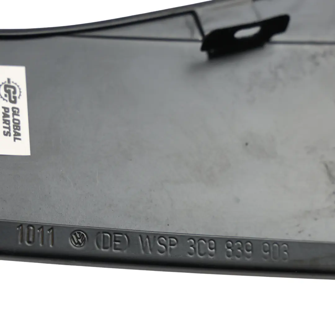 Osłona Tylnych Drzwi Lewa Czarna 3C9839903 do Volkswagen Passat B7 Estate o numerze 3C9839903B Volkswagen Passat B7 Estate Osłona Tylnych Drzwi Lewa Czarna 3C9839903 - SKU 3C9839903B - Numer Części 3C9839903B