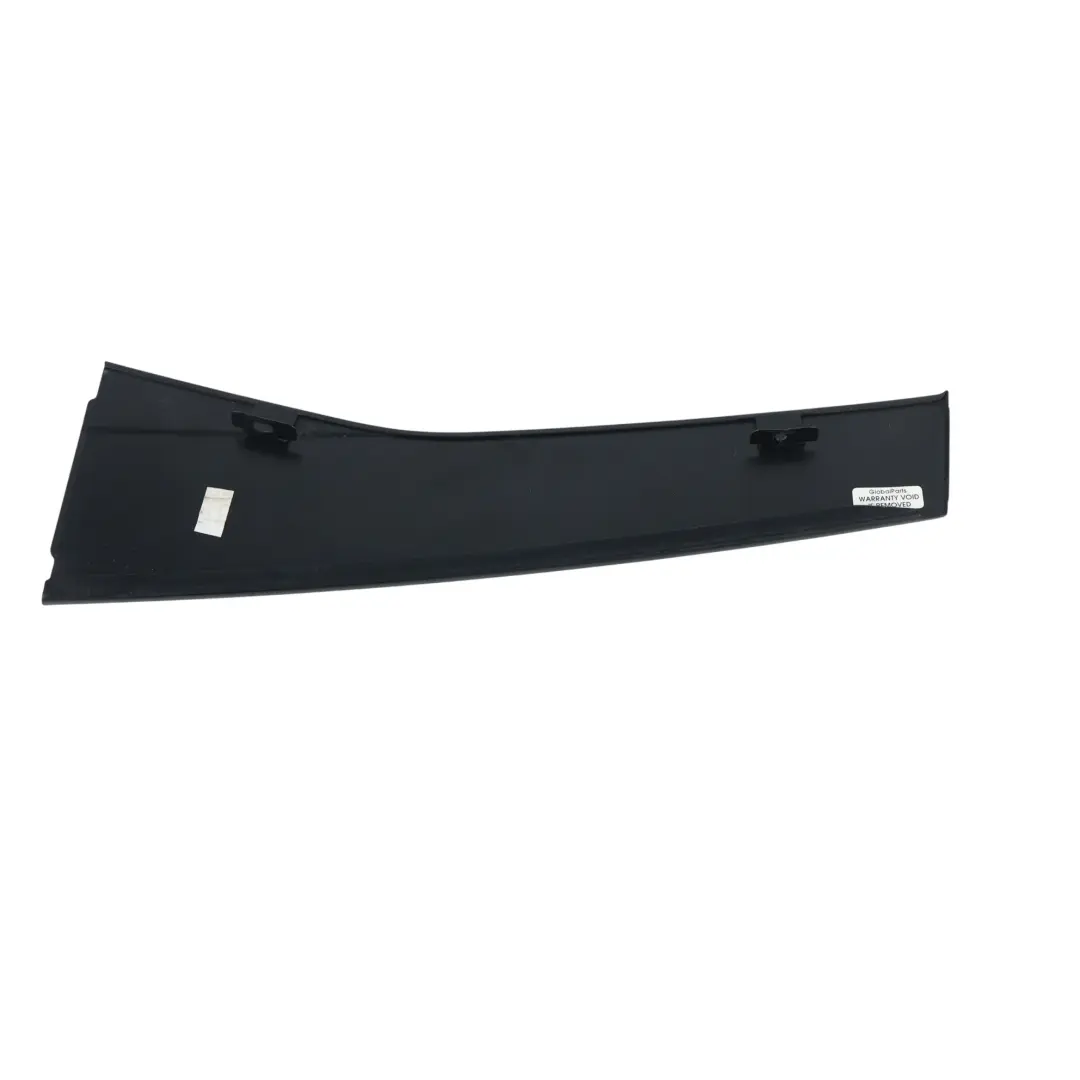 Osłona Słupka B Tylna Zewnętrzna Prawa do Volkswagen Passat B6 B7 o numerze 3C9839904B Volkswagen Passat B6 B7 Osłona Słupka B Tylna Zewnętrzna Prawa - SKU 3C9839904B - Numer Części 3C9839904B