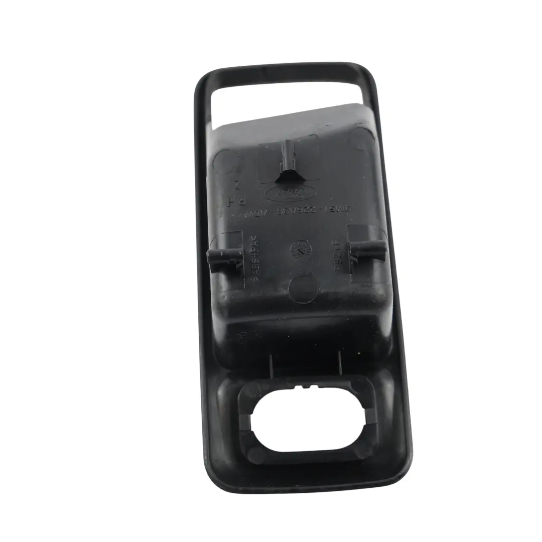 Ford Focus MK2 Interruptor Ventana Manija Delantero Derecho - SKU 3M51-226A36-ADW - Número de pieza 3M51-226A36-ADW