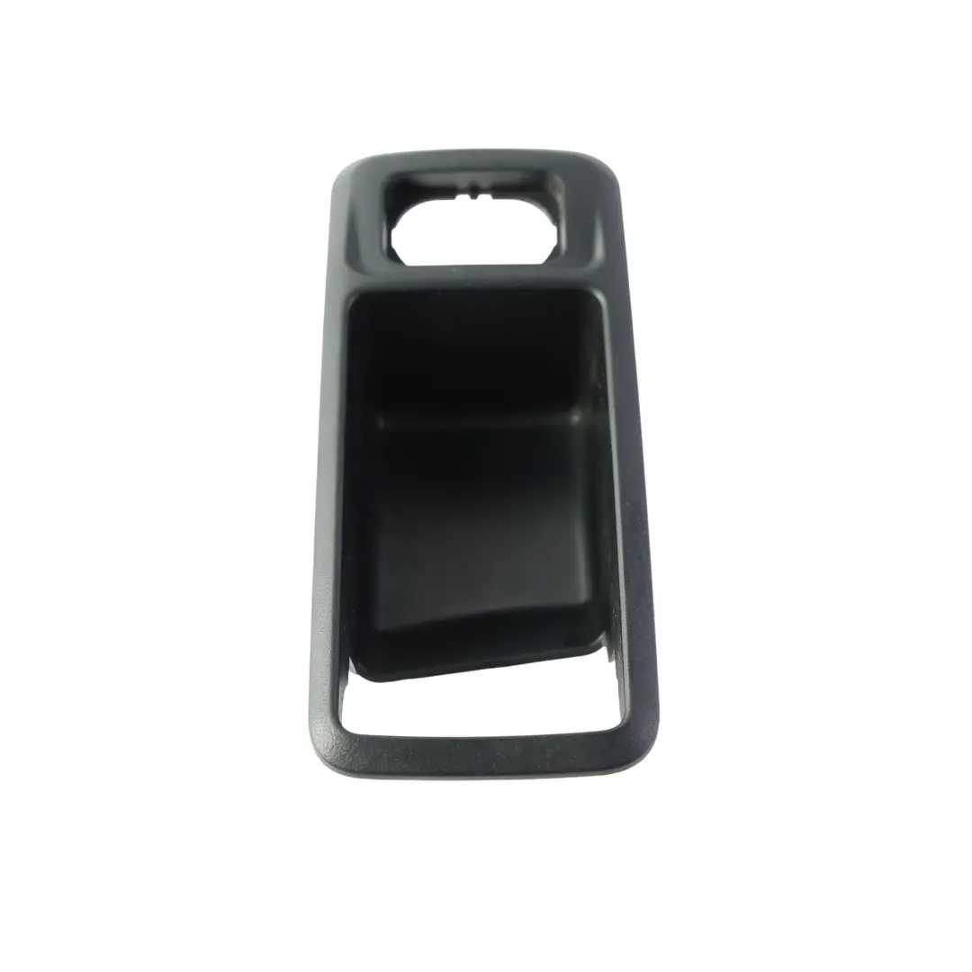 Interruttore Finestrino Ant. Sinistro Nero W per Ford Focus Titanium con numero di parte 3M51-226A37-AE Ford Focus Titanium Interruttore Finestrino Ant. Sinistro Nero W - SKU 3M51-226A37-AE - Numero di parte 3M51-226A37-AE