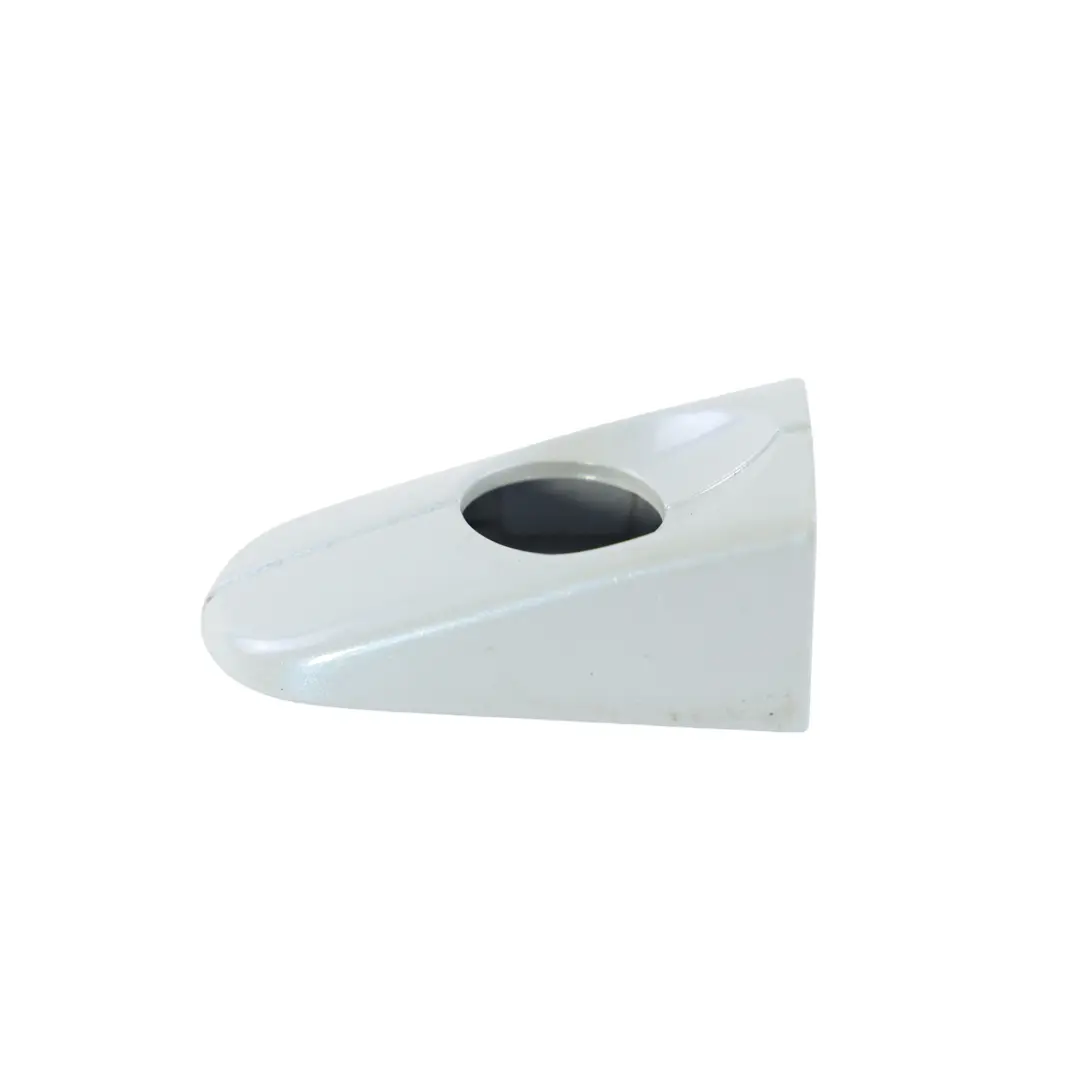C394 Copri Maniglia Porta Ant Dx Bianco Ghiaccio B8 per Ford Kuga con numero di parte 3M51-R218A14-ACW Ford Kuga C394 Copri Maniglia Porta Ant Dx Bianco Ghiaccio B8 - SKU 3M51-R218A14-ACW-ICWH - Numero di parte 3M51-R218A14-ACW