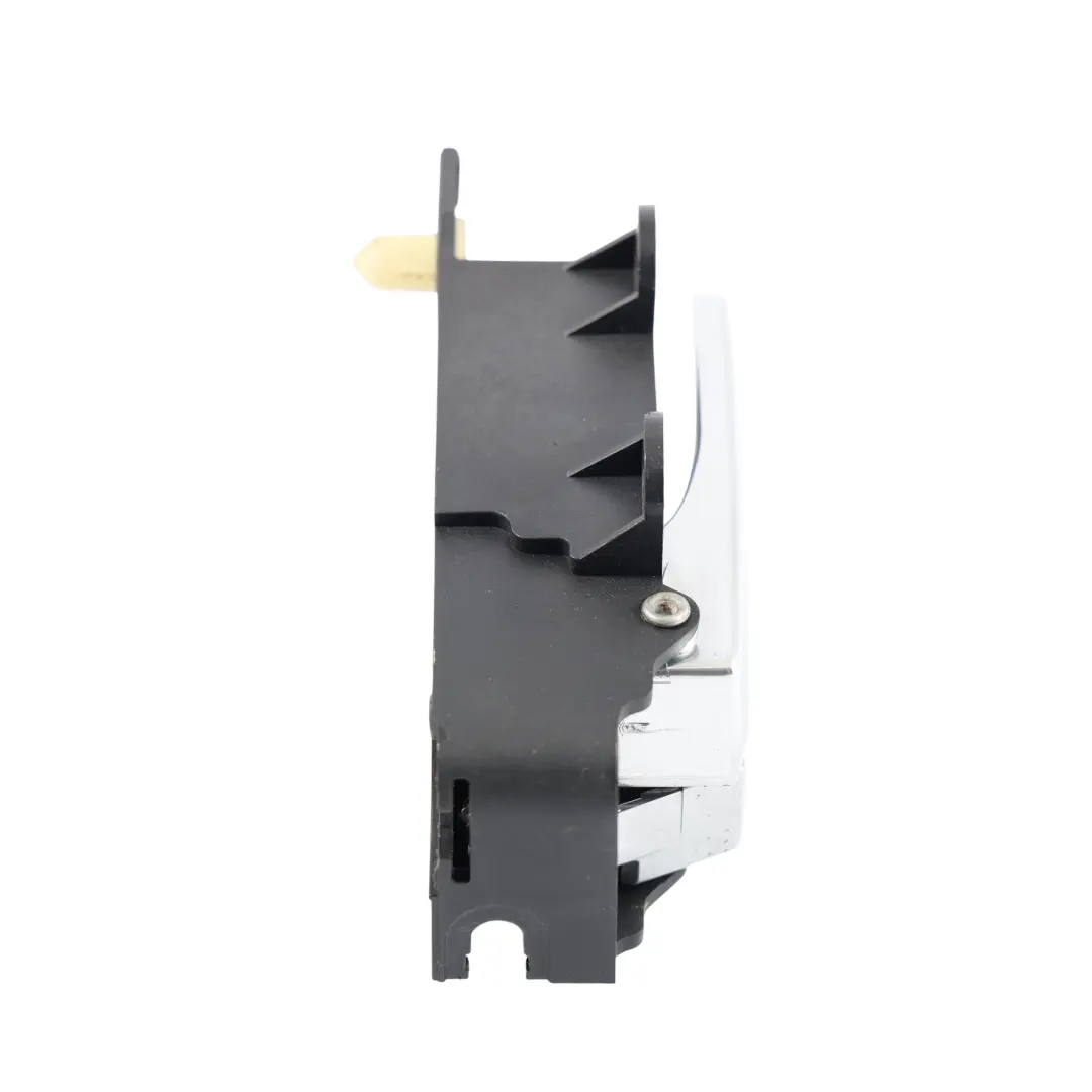 Ford Focus Titanium Maniglia Porta Anteriore Posteriore Destra - SKU 3M51-R22600-AA - Numero di parte 3M51-R22600-AA