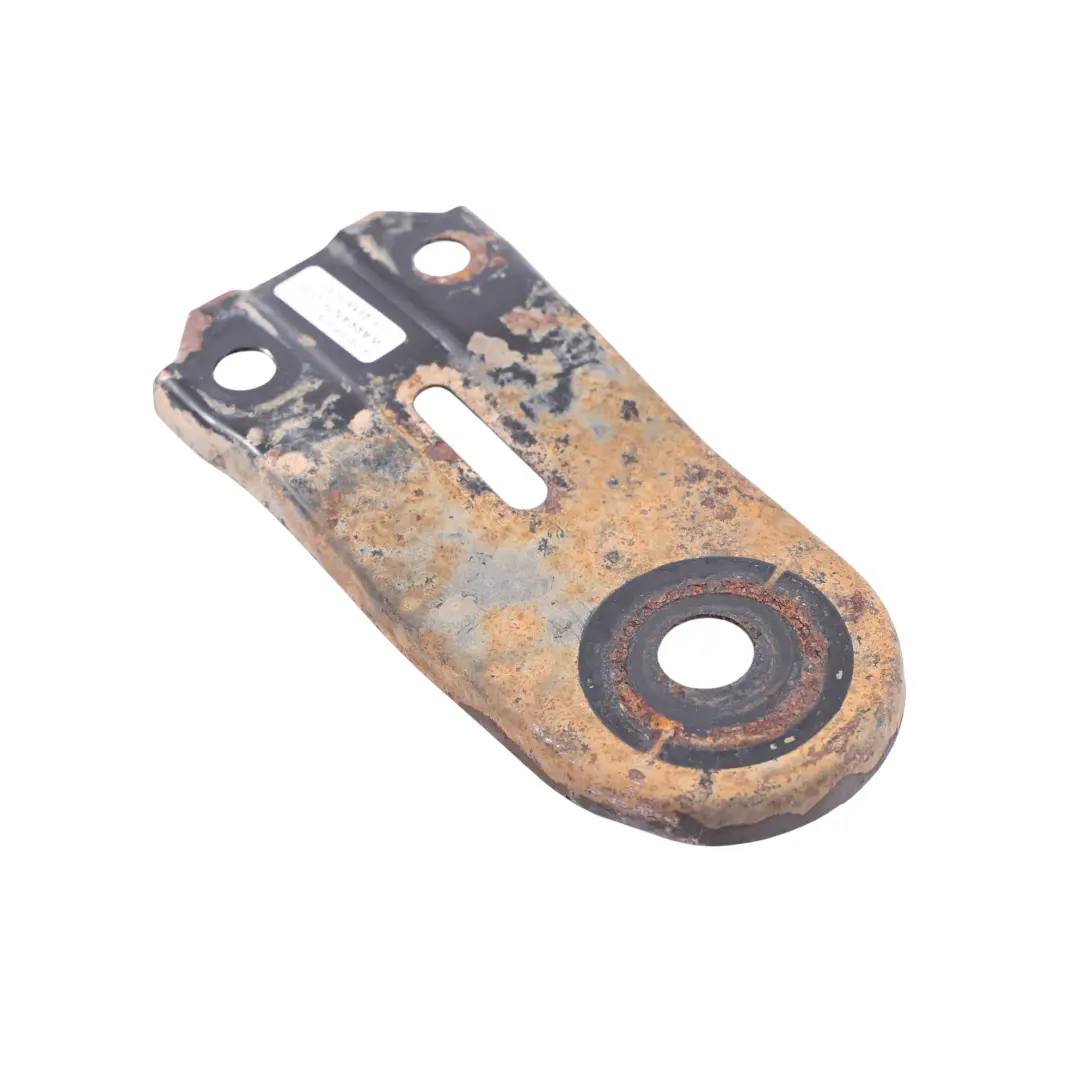 Staffa Rinforzo Parafango Anteriore per Ford Focus Titanium con numero di parte 3M51-R42330-AB Ford Focus Titanium Staffa Rinforzo Parafango Anteriore - SKU 3M51-R42330-AB - Numero di parte 3M51-R42330-AB
