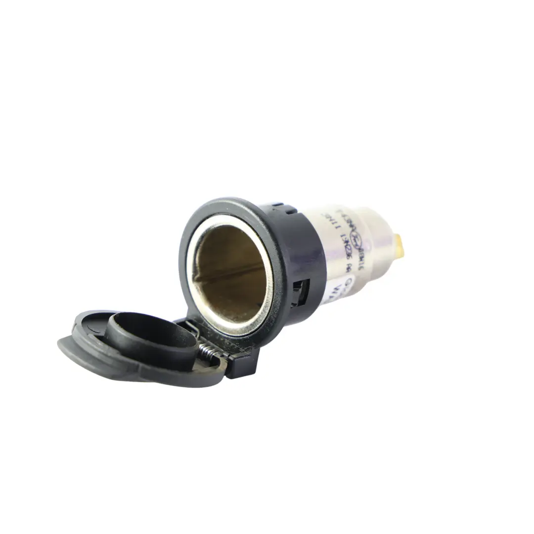 Toma Corriente Enchufe Receptáculo 12V 10A para Ford Focus Titanium con número de pieza 3N11-19N236-AA Ford Focus Titanium Toma Corriente Enchufe Receptáculo 12V 10A - SKU 3N11-19N236-AA - Número de pieza 3N11-19N236-AA