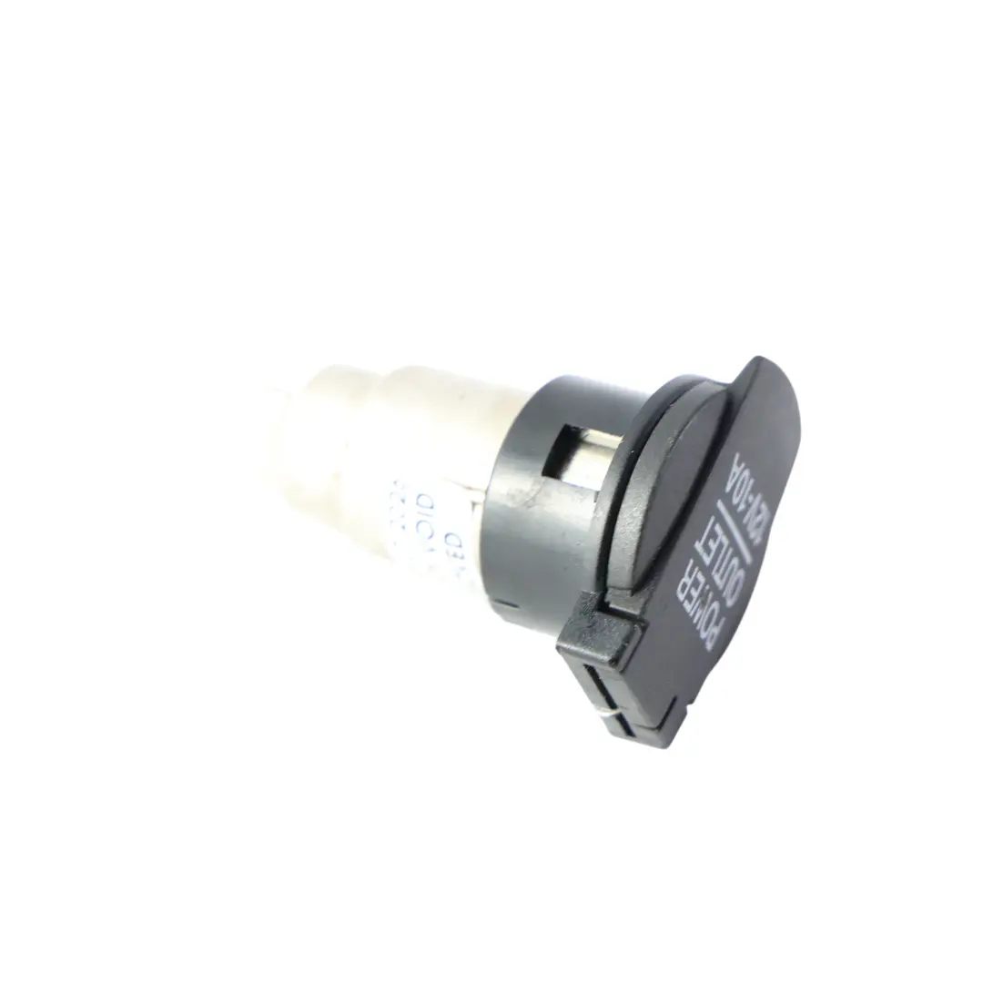 Ford Focus Titanium Power Outlet Input Receptacle Socket 12V 10A - SKU 3N11-19N236-AA - Part number 3N11-19N236-AA