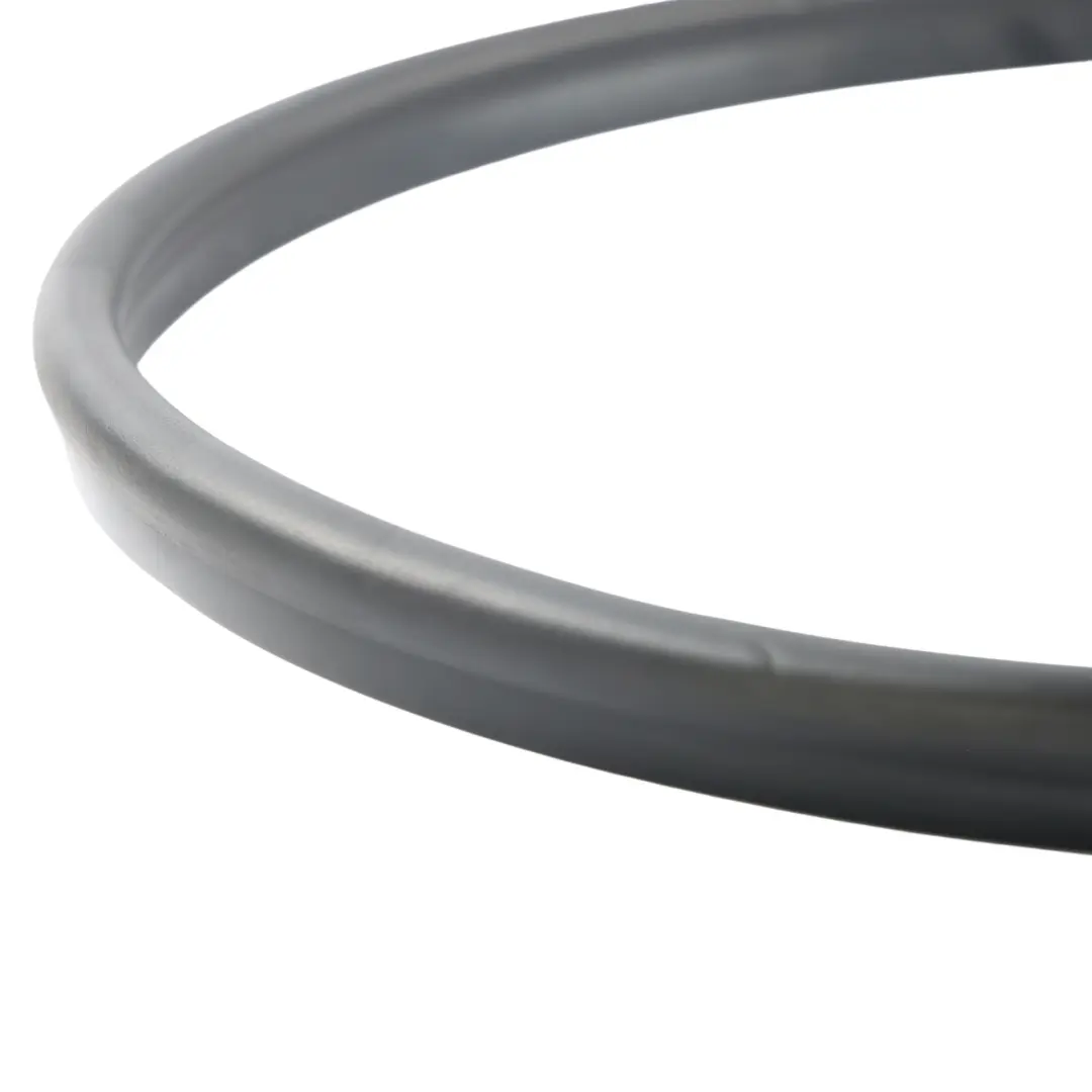 Mk3 3V Front Hood Bonnet Seal Gasket Rubber to Skoda Superb with Part number 3V0823723 Skoda Superb Mk3 3V Front Hood Bonnet Seal Gasket Rubber - SKU 3V0823723 - Part number 3V0823723
