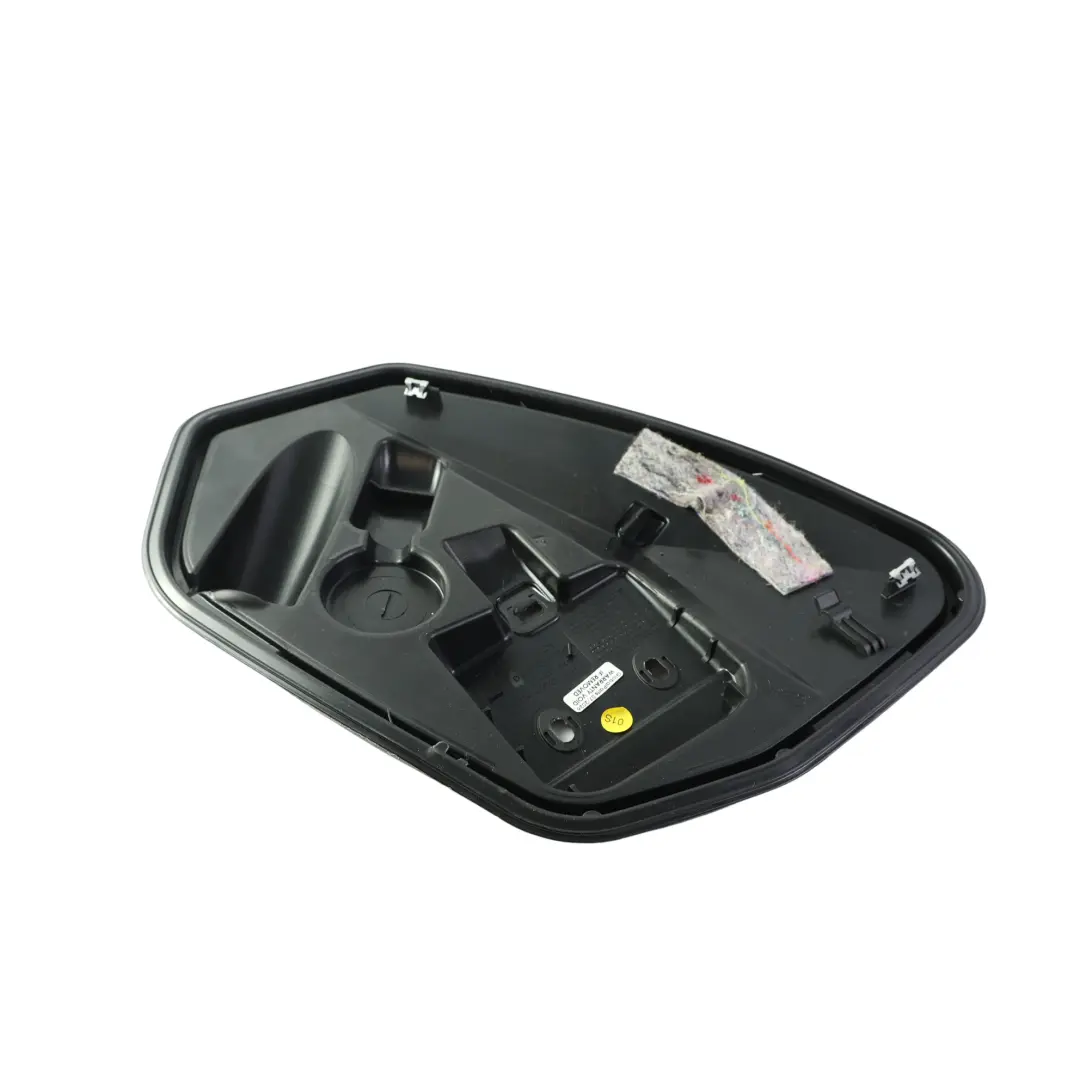3V Window Regulator Cover Side Panel Front Left N/S to Skoda Superb with Part number 3V0837915G Skoda Superb 3V Window Regulator Cover Side Panel Front Left N/S - SKU 3V0837915G - Part number 3V0837915G