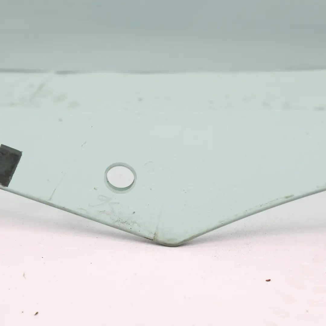 3V 4KC 4KF Door Window Glass Front Left N/S to Skoda Superb with Part number 3V0845201 Skoda Superb 3V 4KC 4KF Door Window Glass Front Left N/S - SKU 3V0845201 - Part number 3V0845201