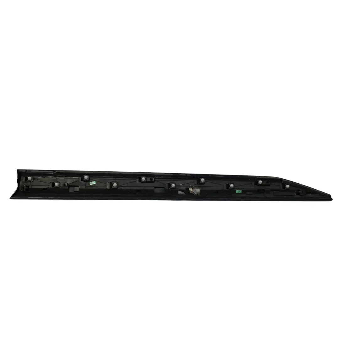 3V Moldura Inferior Puerta Delantera Izquierda para Skoda Superb con número de pieza 3V0853293 Skoda Superb 3V Moldura Inferior Puerta Delantera Izquierda - SKU 3V0853293-PAB - Número de pieza 3V0853293