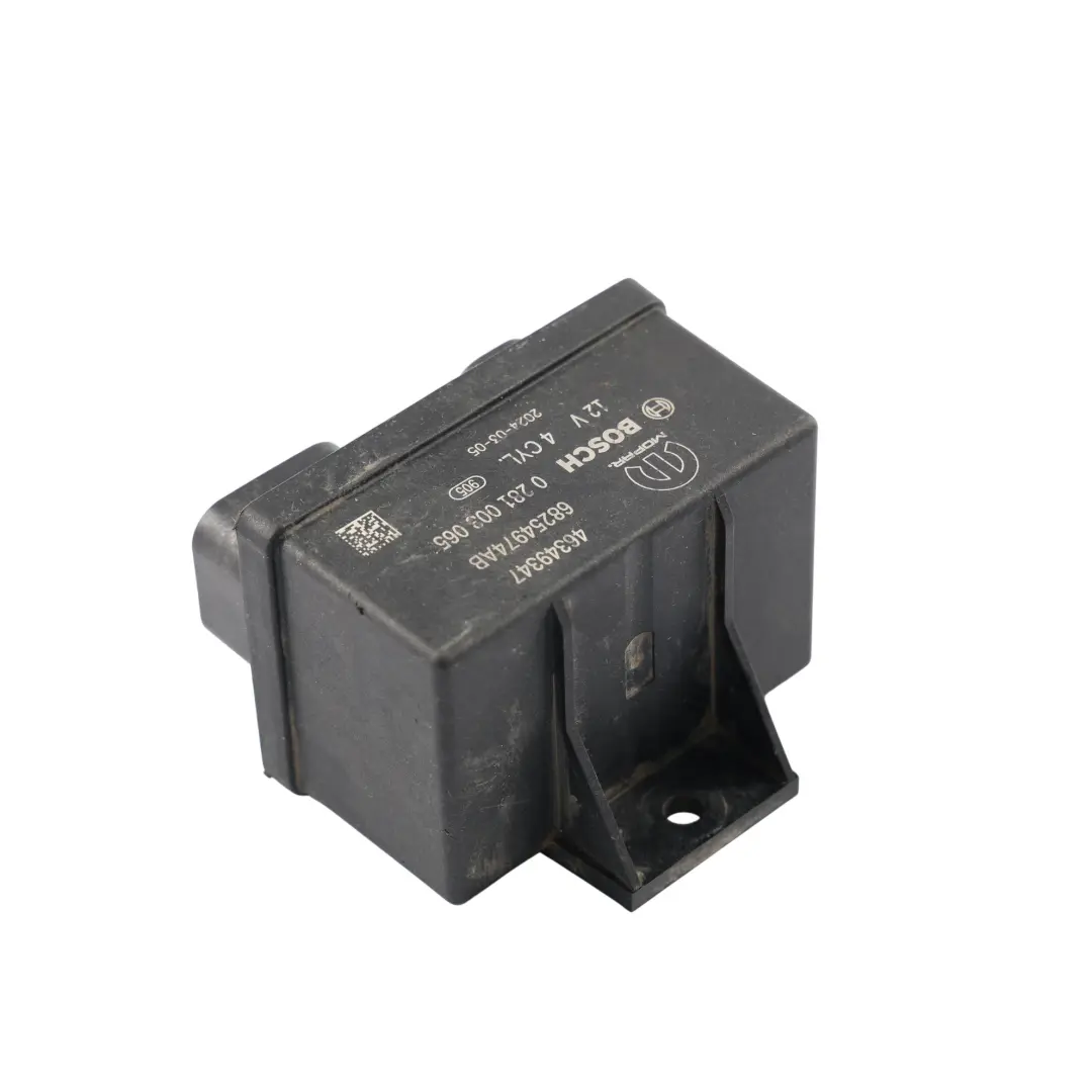 Vauxhall Movano C Glow Plug Preheat Relay Controller Module 2.2 Diesel - SKU 46349347 - Part number 46349347