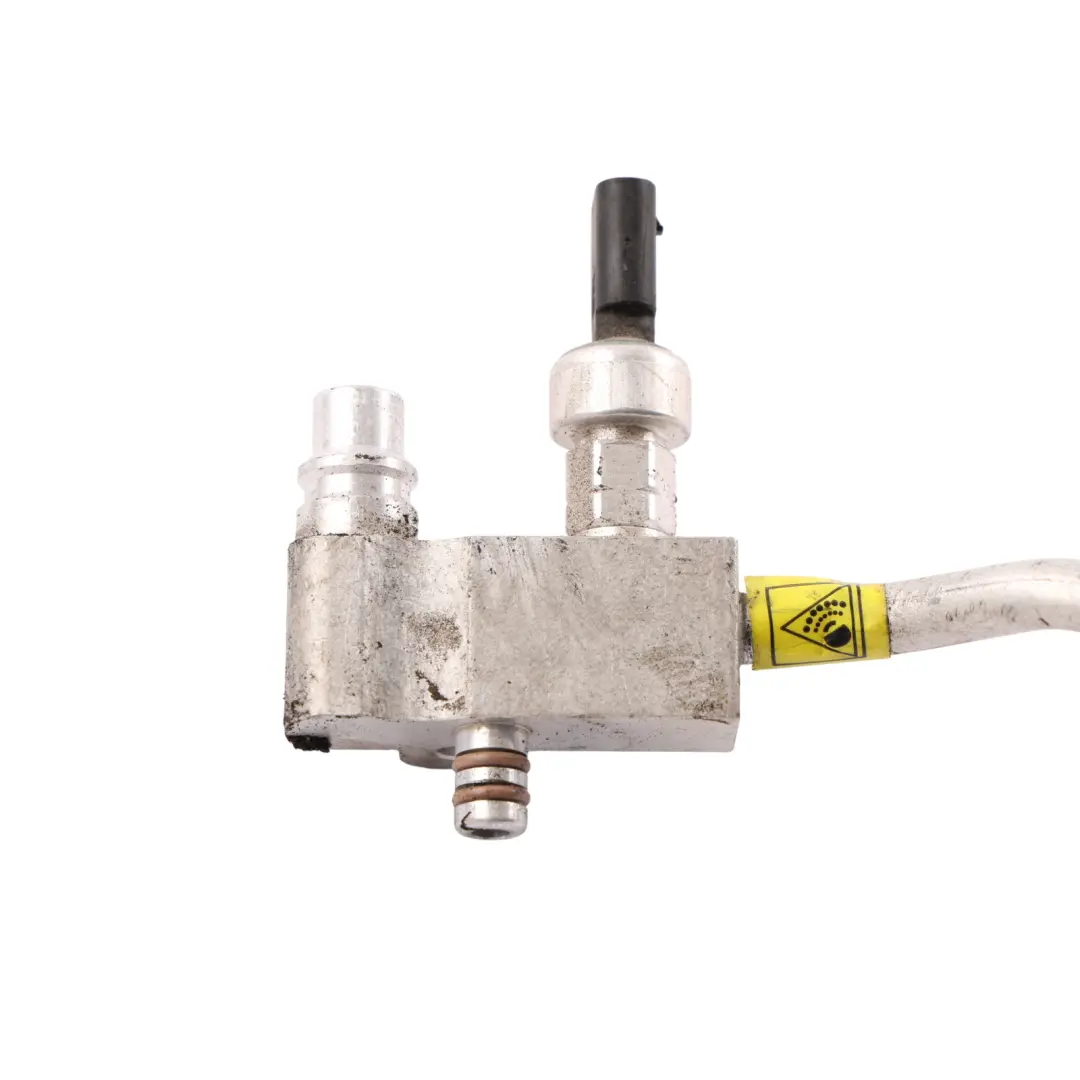 A/C Air Con Air Conditioning Pipe Hose Line to Vauxhall Movano C with Part number 46866551 Vauxhall Movano C A/C Air Con Air Conditioning Pipe Hose Line - SKU 46866551 - Part number 46866551