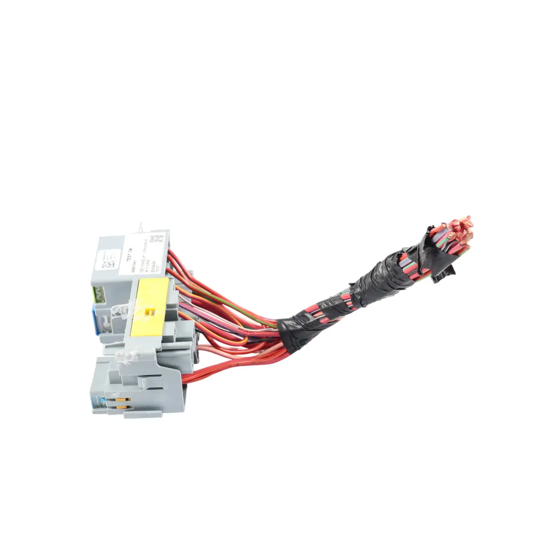 Opel Movano C Módulo Caja Fusibles Adicional 2.2 Diesel B22LUE - SKU 46867943 - Número de pieza 46867943