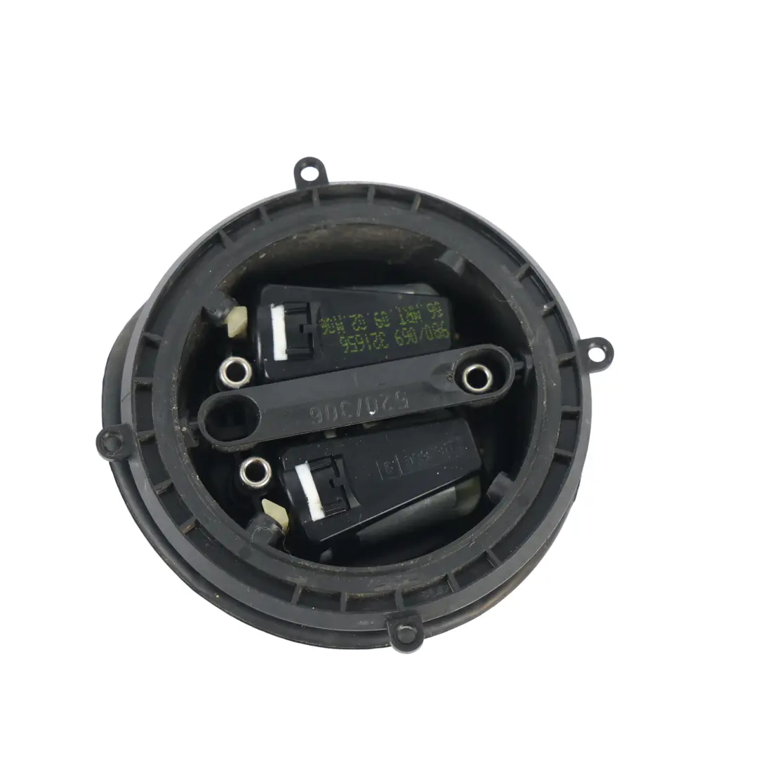 8L VW Golf MK4 Wing Mirror Adjust Electric Motor Actuator to Audi A3 with Part number 4A0959577 Audi A3 8L VW Golf MK4 Wing Mirror Adjust Electric Motor Actuator - SKU 4A0959577 - Part number 4A0959577