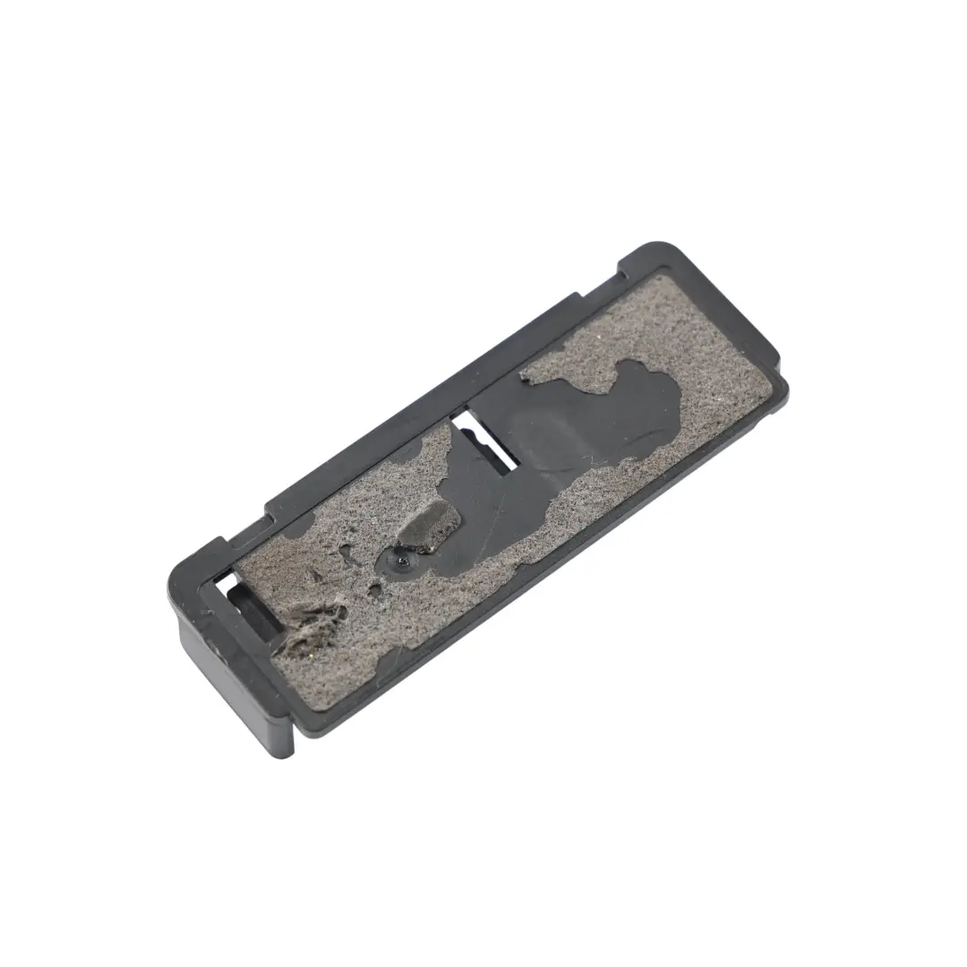 Maut Sender Empfänger Abdeckung Deckel für Volkswagen Golf R MK7 mit Teilenummer 4F0035720B Volkswagen Golf R MK7 Maut Sender Empfänger Abdeckung Deckel - SKU 4F0035720B - Teilenummer 4F0035720B