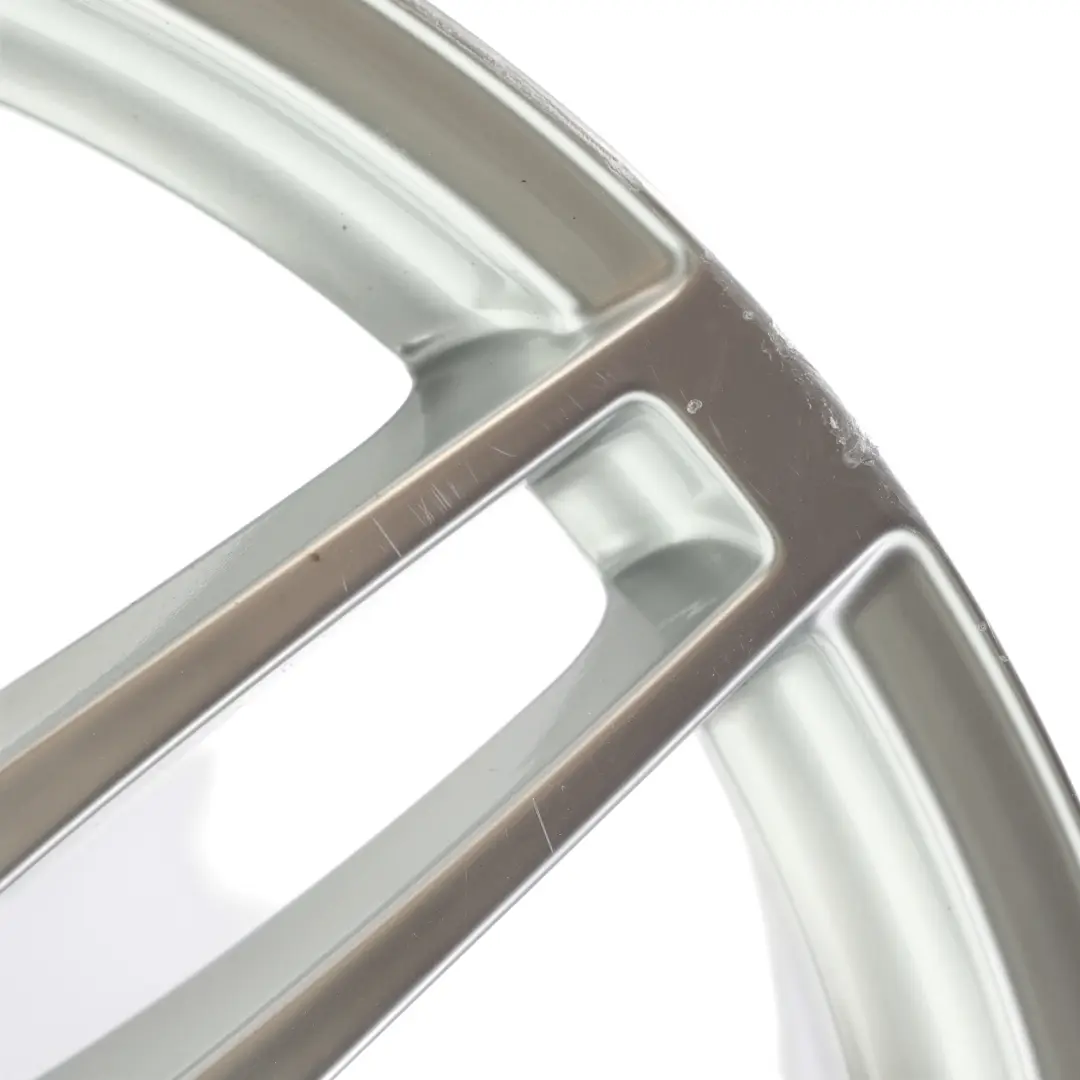 Llanta Aleación Plateada 19" 8,5J ET:48 Spoke Le Mans para Audi A6 C6 con número de pieza 4F0601025BA Audi A6 C6 Llanta Aleación Plateada 19" 8,5J ET:48 Spoke Le Mans - SKU 4F0601025BA-2 - Número de pieza 4F0601025BA