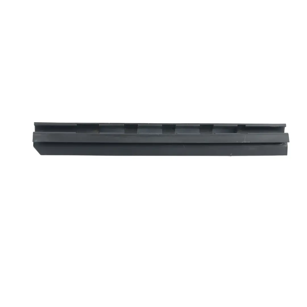 Audi A6 C6 Bande Fixation Joint Porte Arrière Extérieur Gauche - SKU 4F0833345B - Numéro de pièce 4F0833345B