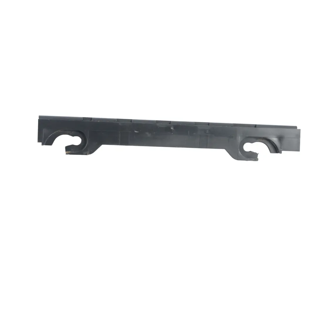 Listwa Mocująca Uszczelkę Tylną Zewnętrzna Lewa do Audi A6 C6 o numerze 4F0833345B Audi A6 C6 Listwa Mocująca Uszczelkę Tylną Zewnętrzna Lewa - SKU 4F0833345B - Numer Części 4F0833345B