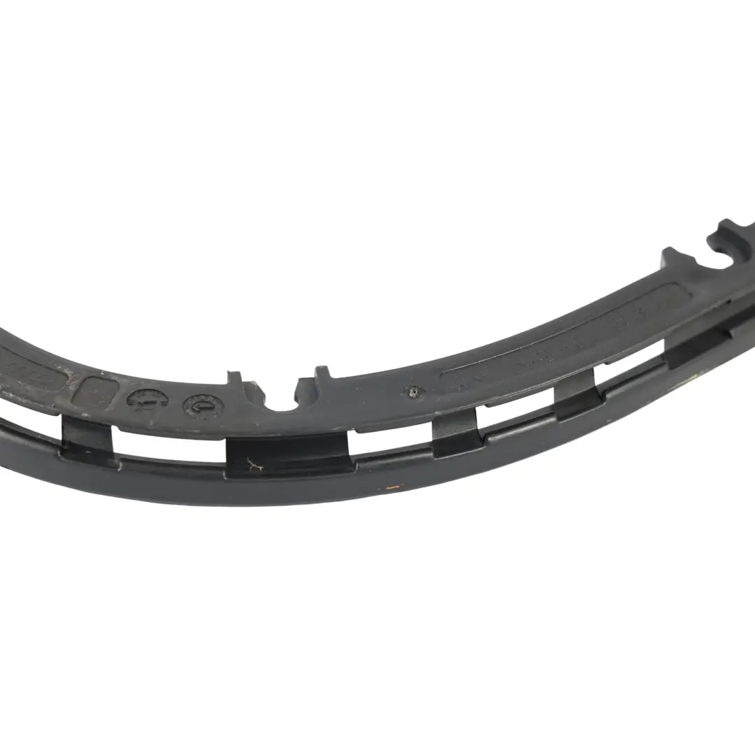 Supporto Striscia Porta Posteriore Destra per Audi A6 C6 con numero di parte 4F0833346A Audi A6 C6 Supporto Striscia Porta Posteriore Destra - SKU 4F0833346A - Numero di parte 4F0833346A