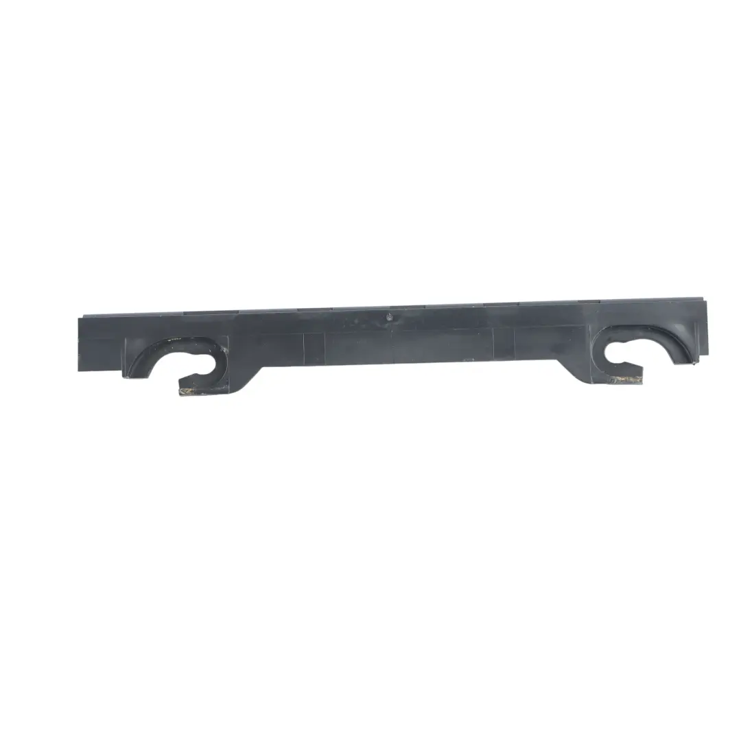 Modanatura Fissaggio Porta Posteriore Destra per Audi A6 C6 con numero di parte 4F0833346B Audi A6 C6 Modanatura Fissaggio Porta Posteriore Destra - SKU 4F0833346B - Numero di parte 4F0833346B