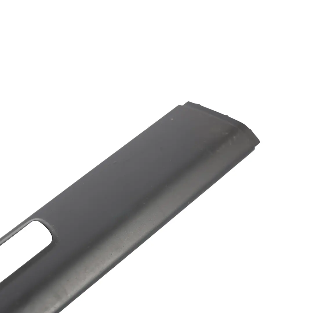Moldura Umbral Puerta S Line Trasero Derecho para Audi A6 C6 con número de pieza 4F0853376K Audi A6 C6 Moldura Umbral Puerta S Line Trasero Derecho - SKU 4F0853376K - Número de pieza 4F0853376K
