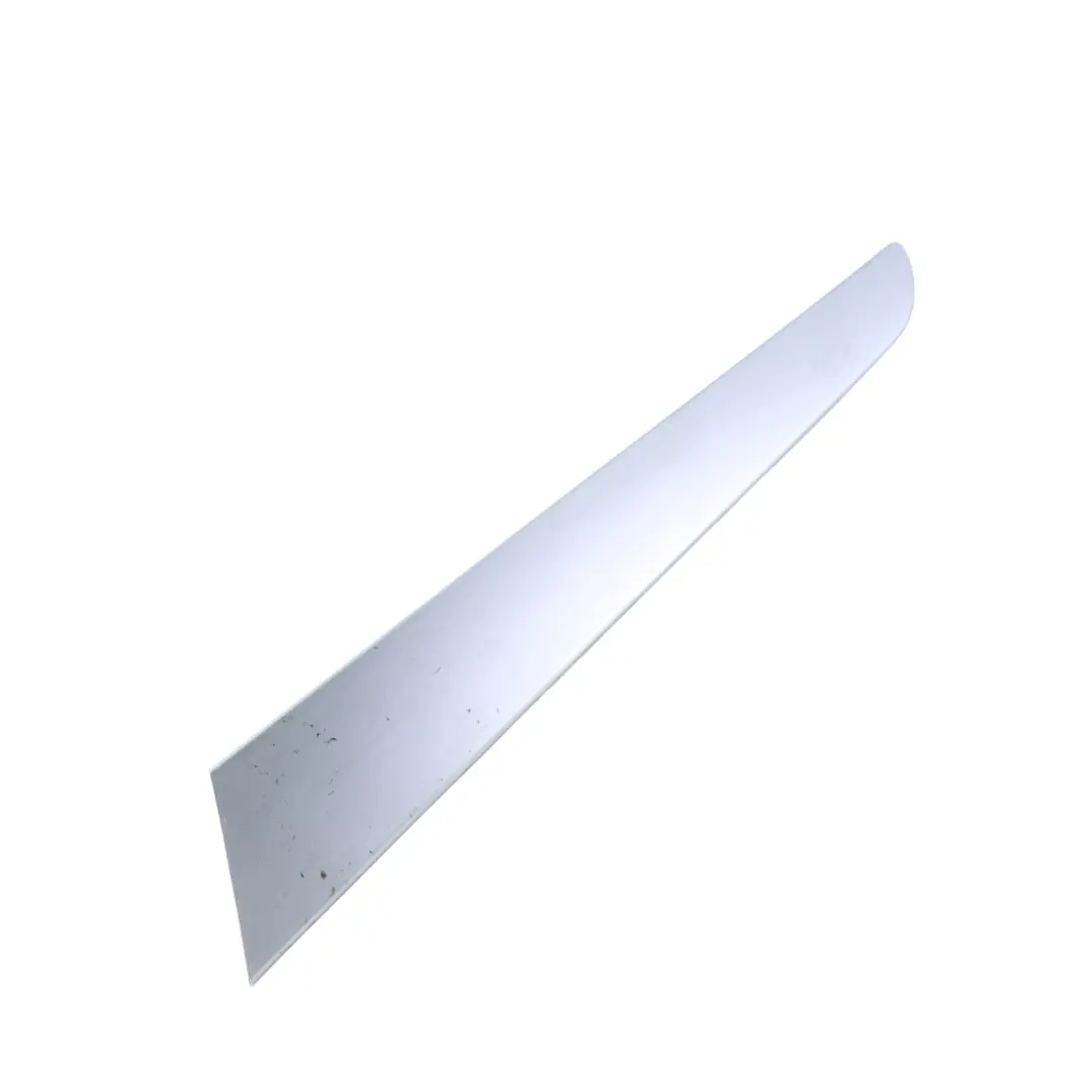 Garniture Panneau Porte Arrière Droit Argent Brossé pour Audi A6 C6 à propos du numéro de pièce 4F0867420 Audi A6 C6 Garniture Panneau Porte Arrière Droit Argent Brossé - SKU 4F0867420 - Numéro de pièce 4F0867420