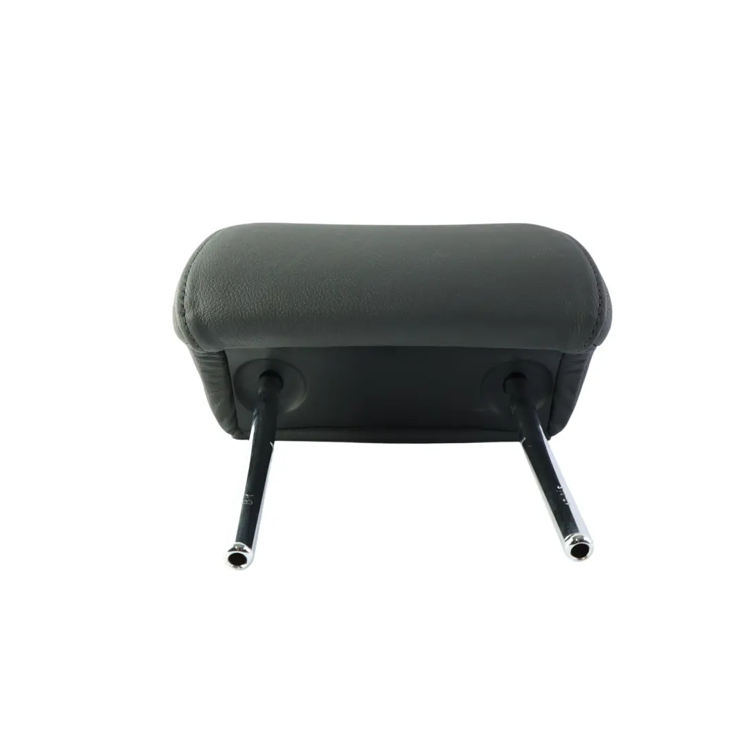 Poggiatesta Sedile Posteriore Regolabile Destro Pelle Milano Nero per Audi A6 C6 con numero di parte 4F0885974L Audi A6 C6 Poggiatesta Sedile Posteriore Regolabile Destro Pelle Milano Nero - SKU 4F0885974L - Numero di parte 4F0885974L