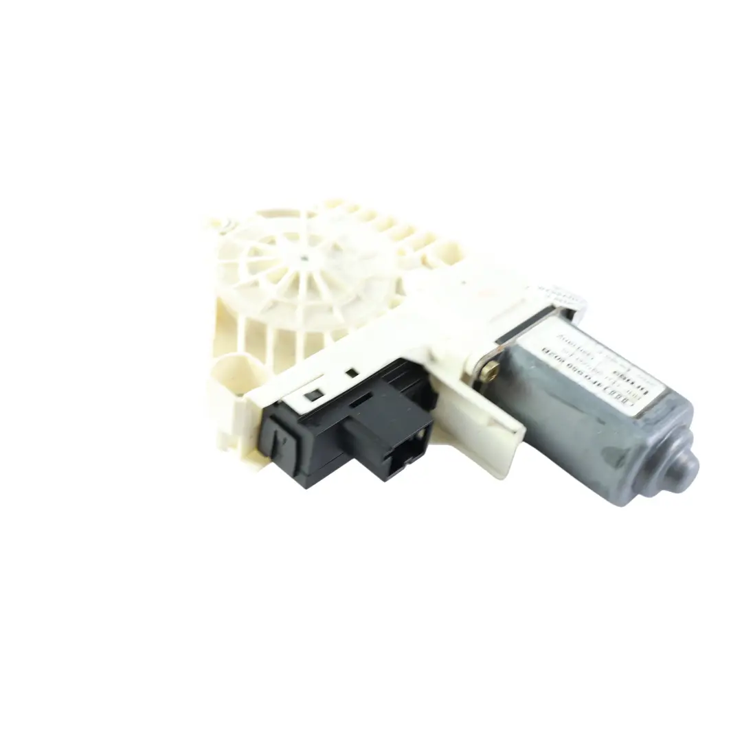 4F C6 Electric Window Motor Regulator Front Right O/S to Audi A6 with Part number 4F0959802B Audi A6 4F C6 Electric Window Motor Regulator Front Right O/S - SKU 4F0959802B - Part number 4F0959802B