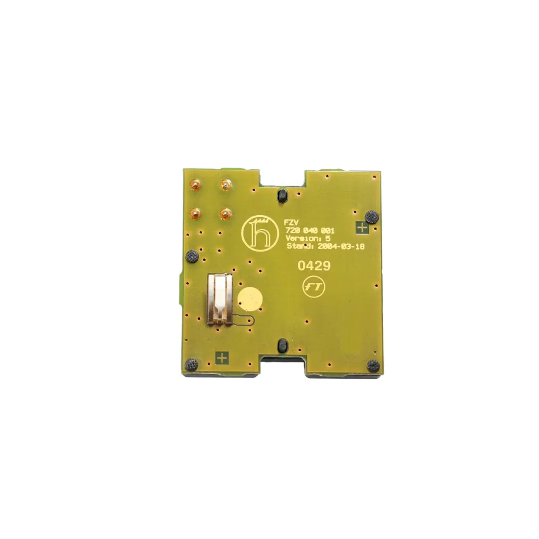 Audi A6 C6 Amplificateur Antenne Droit FM Booster - SKU 4F5035225D - Numéro de pièce 4F5035225D