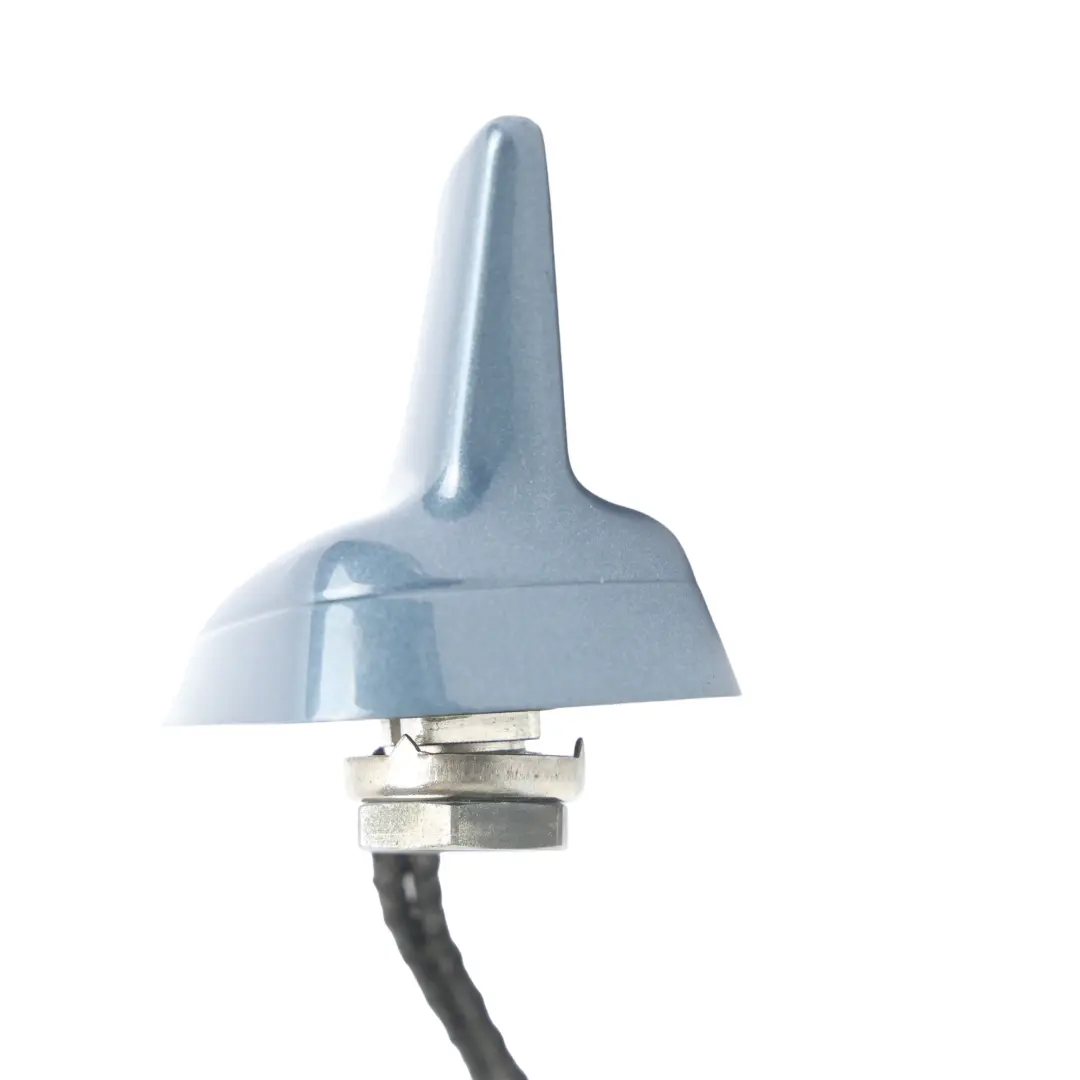 Antenne Haifischflosse Dach Polar Blau Metallic X5Y für Audi A6 C6 mit Teilenummer 4F5035503M Audi A6 C6 Antenne Haifischflosse Dach Polar Blau Metallic X5Y - SKU 4F5035503M-PBM - Teilenummer 4F5035503M