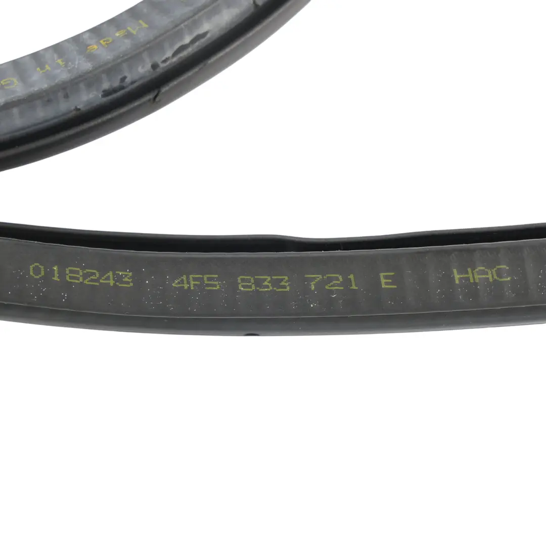 Joint Caoutchouc Étanchéité Porte Arrière Gauche Droite pour Audi A6 C6 à propos du numéro de pièce 4F5833721E Audi A6 C6 Joint Caoutchouc Étanchéité Porte Arrière Gauche Droite - SKU 4F5833721E - Numéro de pièce 4F5833721E