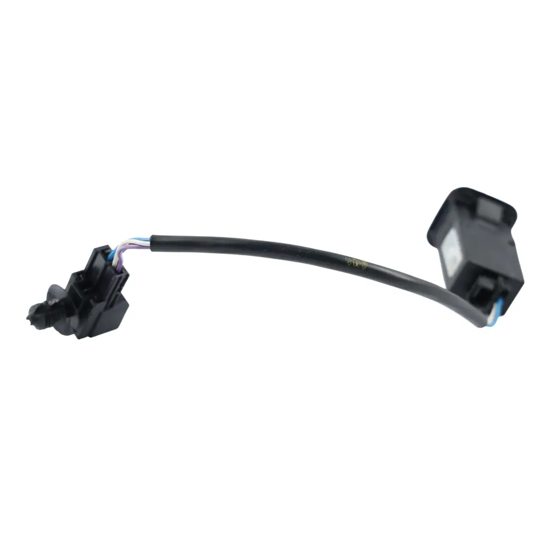 Audi A3 8P A4 8K A5 8T A6 C7 Aux In Port Socket Plug Plug Power Outlet - SKU 4G0035474 - Part number 4G0035474