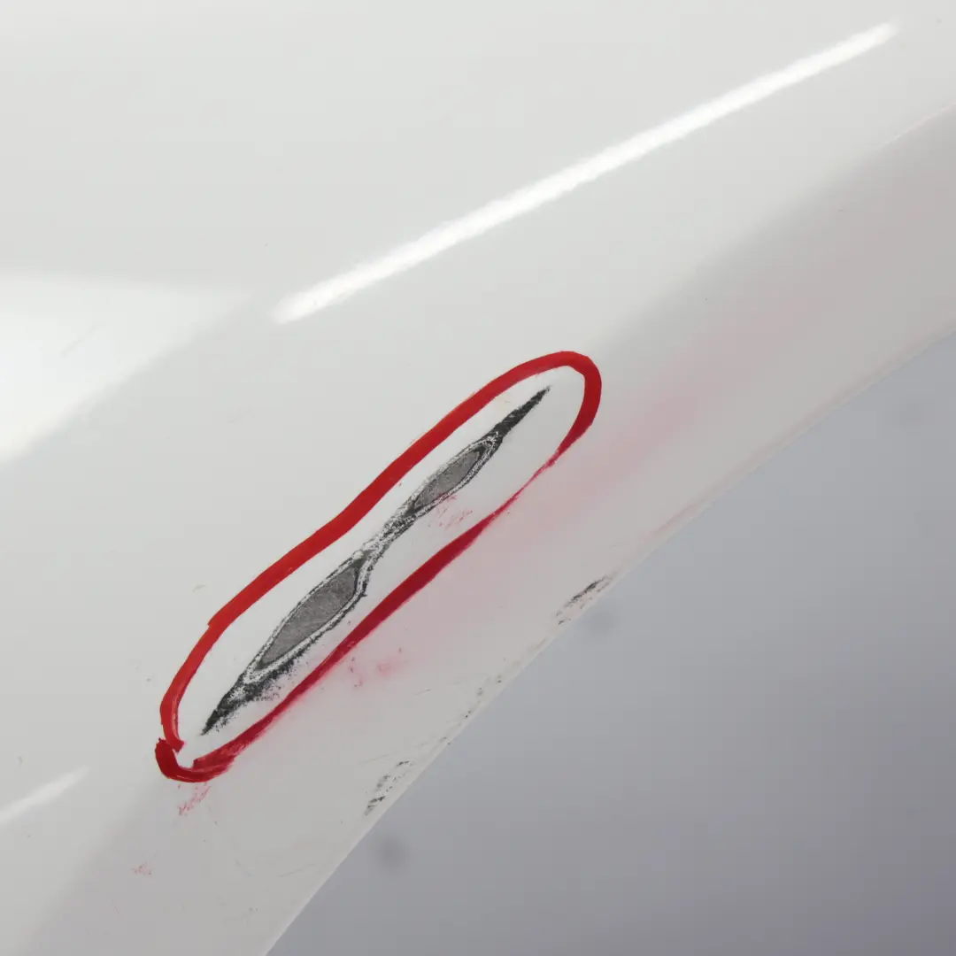 Błotnik Lewy Przedni Ibis White Biały - Y9C do Audi A6 C7 o numerze 4G0821101 Audi A6 C7 Błotnik Lewy Przedni Ibis White Biały - Y9C - SKU 4G0821101-IWH - Numer Części 4G0821101