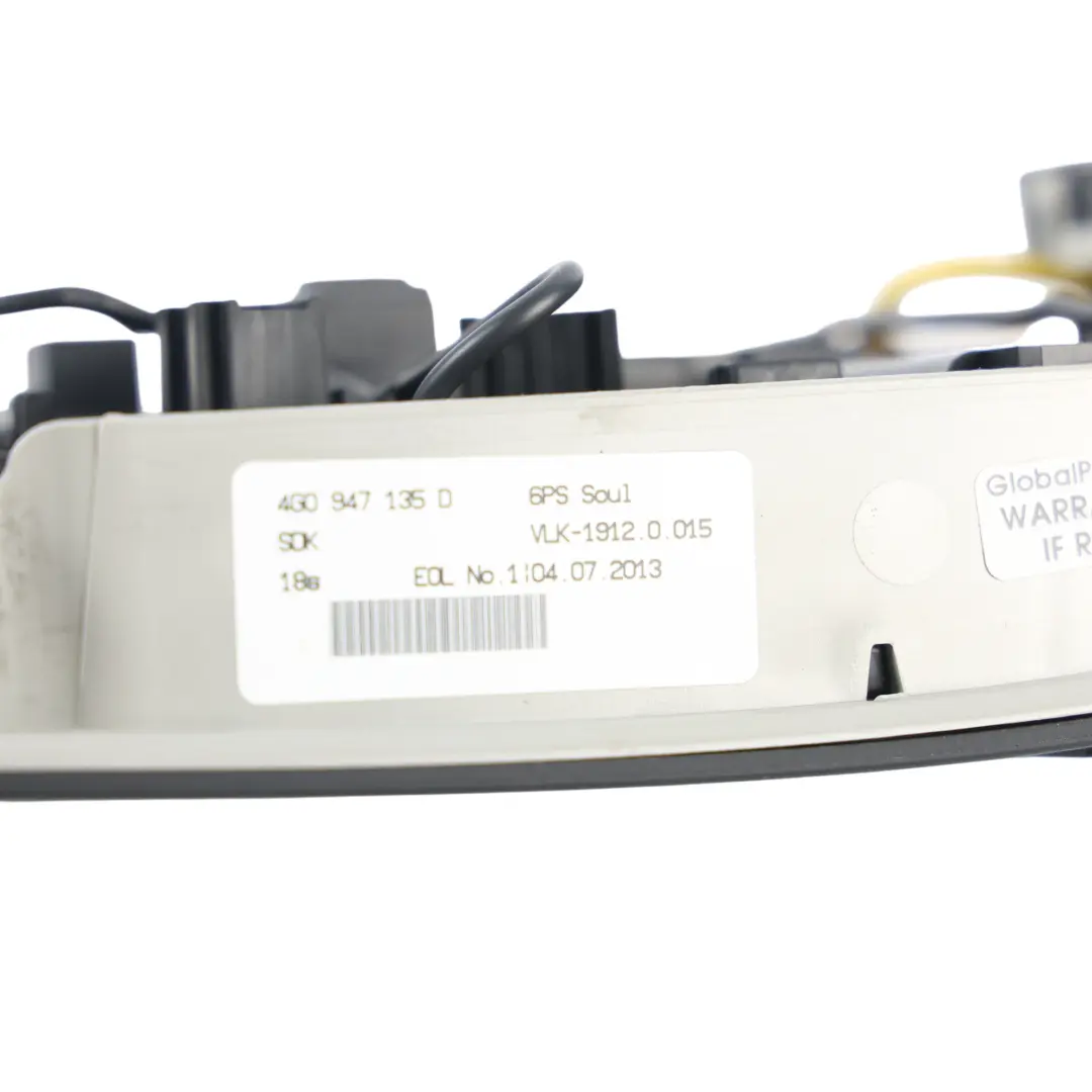 Audi A6 C7 A7 4G Panneau Contrôle Lampe Plafonnier Avant - SKU 4G0947135D - Numéro de pièce 4G0947135D