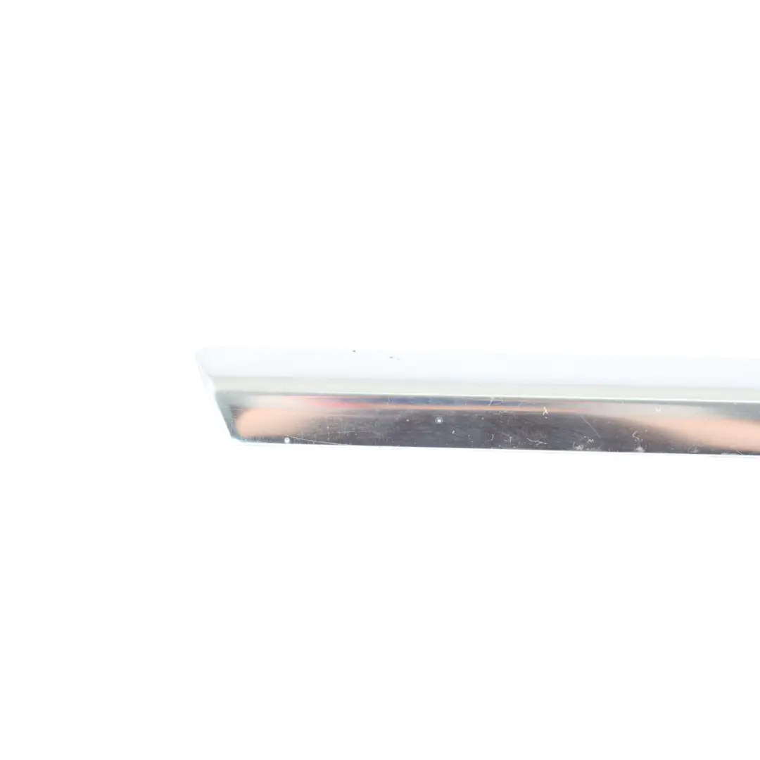 Bande Moulure Vitre Latérale Arrière Chrome Gauche pour Audi A6 C7 à propos du numéro de pièce 4G5853345D Audi A6 C7 Bande Moulure Vitre Latérale Arrière Chrome Gauche - SKU 4G5853345D - Numéro de pièce 4G5853345D