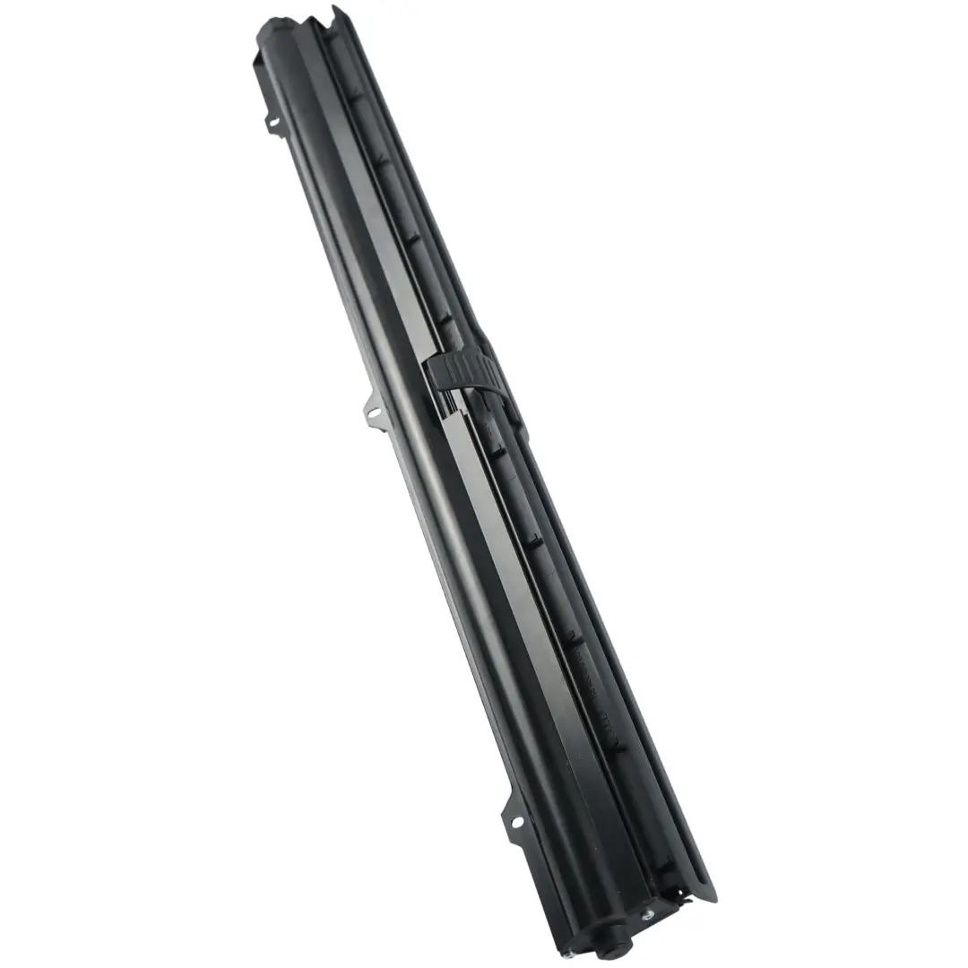 Panel Persiana Trasera Derecha para Audi A6 C7 con número de pieza 4G5861334A Audi A6 C7 Panel Persiana Trasera Derecha - SKU 4G5861334A - Número de pieza 4G5861334A