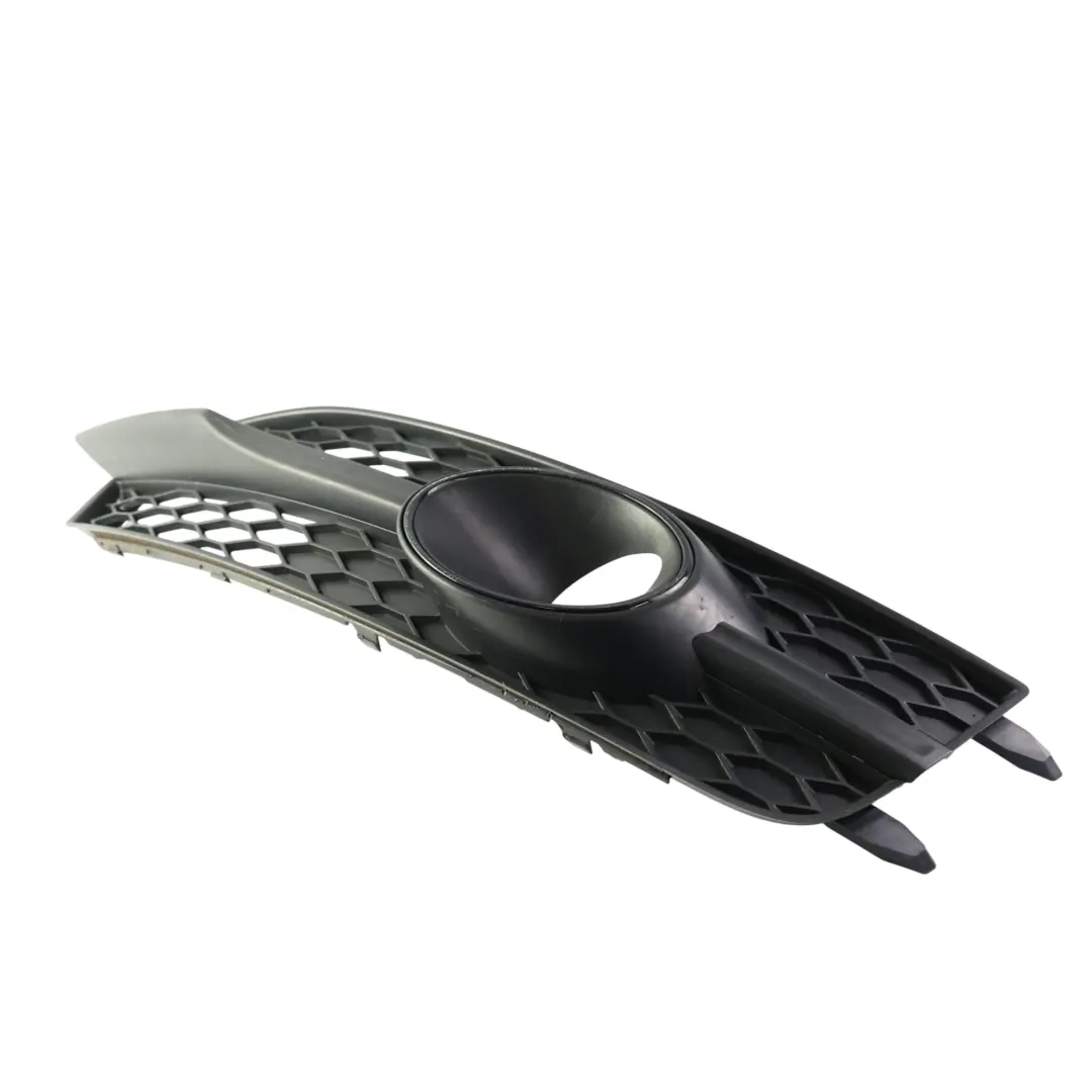 Front Bumper Grille Cover Trim Panel Right O/S S Line to Audi A7 4G with Part number 4G8807682C Audi A7 4G Front Bumper Grille Cover Trim Panel Right O/S S Line - SKU 4G8807682C - Part number 4G8807682C