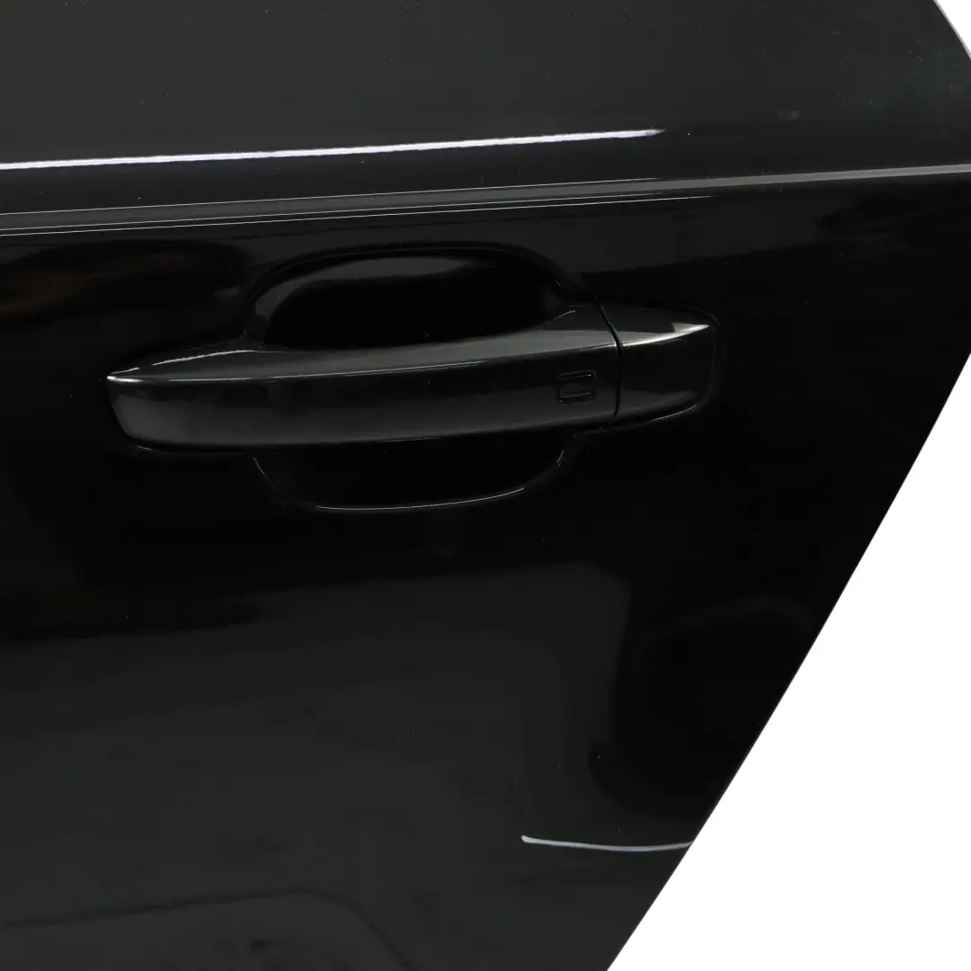 Porta Posteriore Sinistra Guscio Porta Phantom Black - Z9Y per Audi A7 S7 4G con numero di parte 4G8833051A Audi A7 S7 4G Porta Posteriore Sinistra Guscio Porta Phantom Black - Z9Y - SKU 4G8833051A-PHB - Numero di parte 4G8833051A