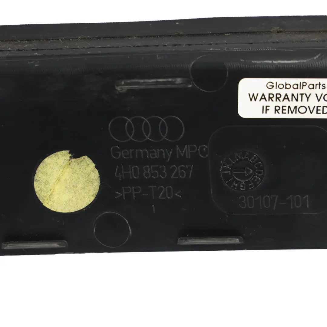 Osłona Rynny Bagażnika Lewa 4H0853268 do Audi A8 D4 o numerze 4H0853267 Audi A8 D4 Osłona Rynny Bagażnika Lewa 4H0853268 - SKU 4H0853267 - Numer Części 4H0853267