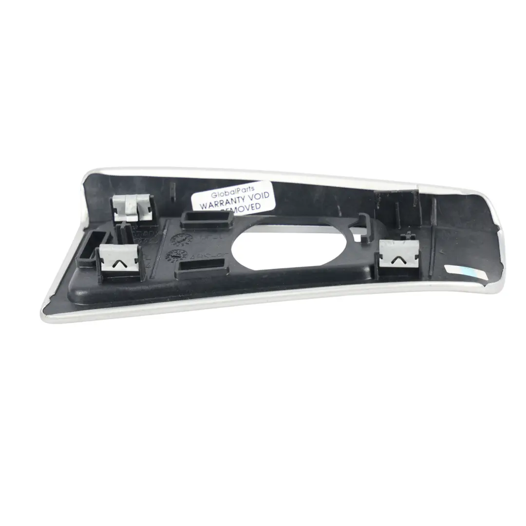 Rivestimento Montante B Alluminio Argento Destro per Audi A8 S8 4H D4 con numero di parte 4H0868144B Audi A8 S8 4H D4 Rivestimento Montante B Alluminio Argento Destro - SKU 4H0868144B - Numero di parte 4H0868144B