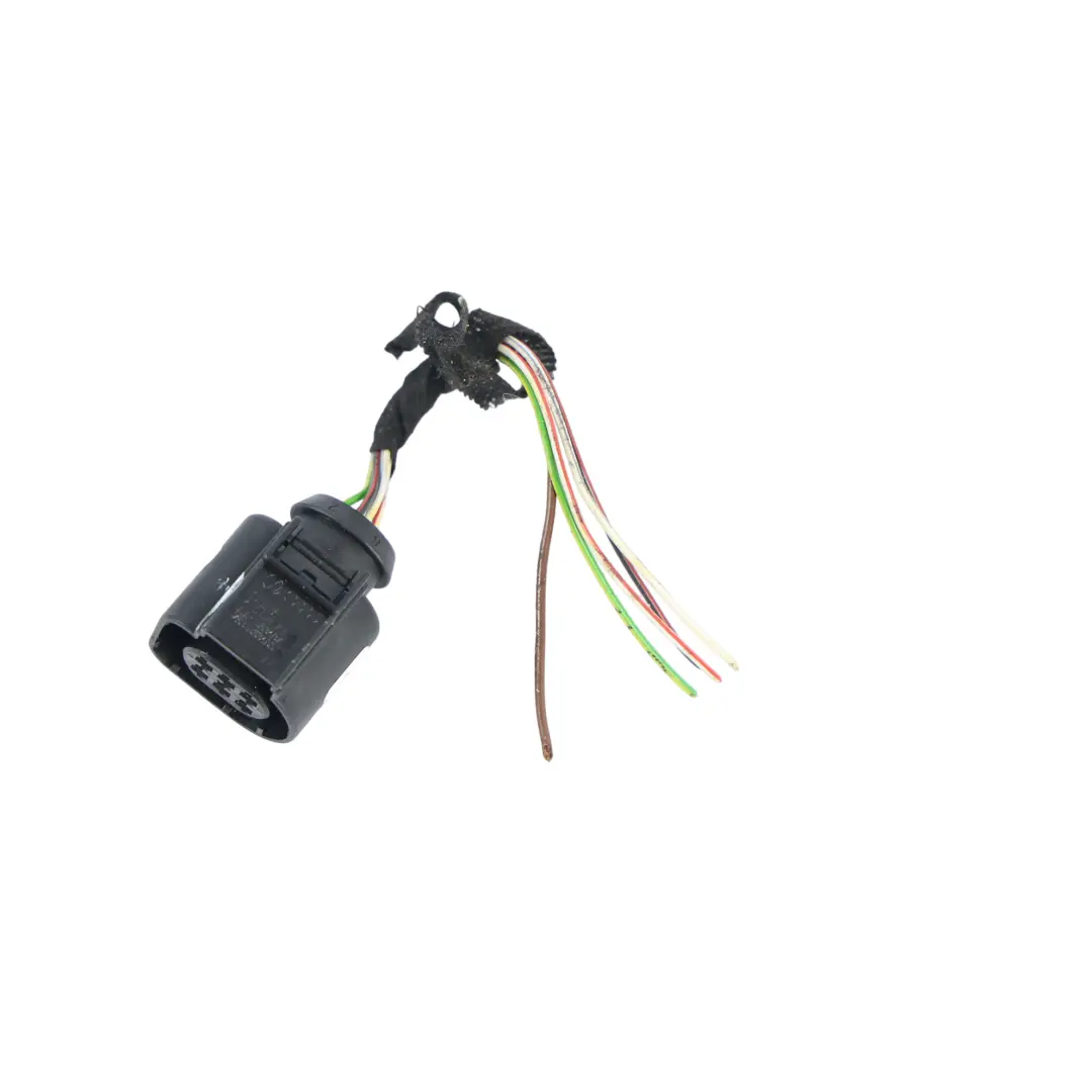 Lampa Tylna Wewnętrzna Prawa Wiązka Przewodów do Audi A8 D4 o numerze 4H0945094H Audi A8 D4 Lampa Tylna Wewnętrzna Prawa Wiązka Przewodów - SKU 4H0945094H-2 - Numer Części 4H0945094H
