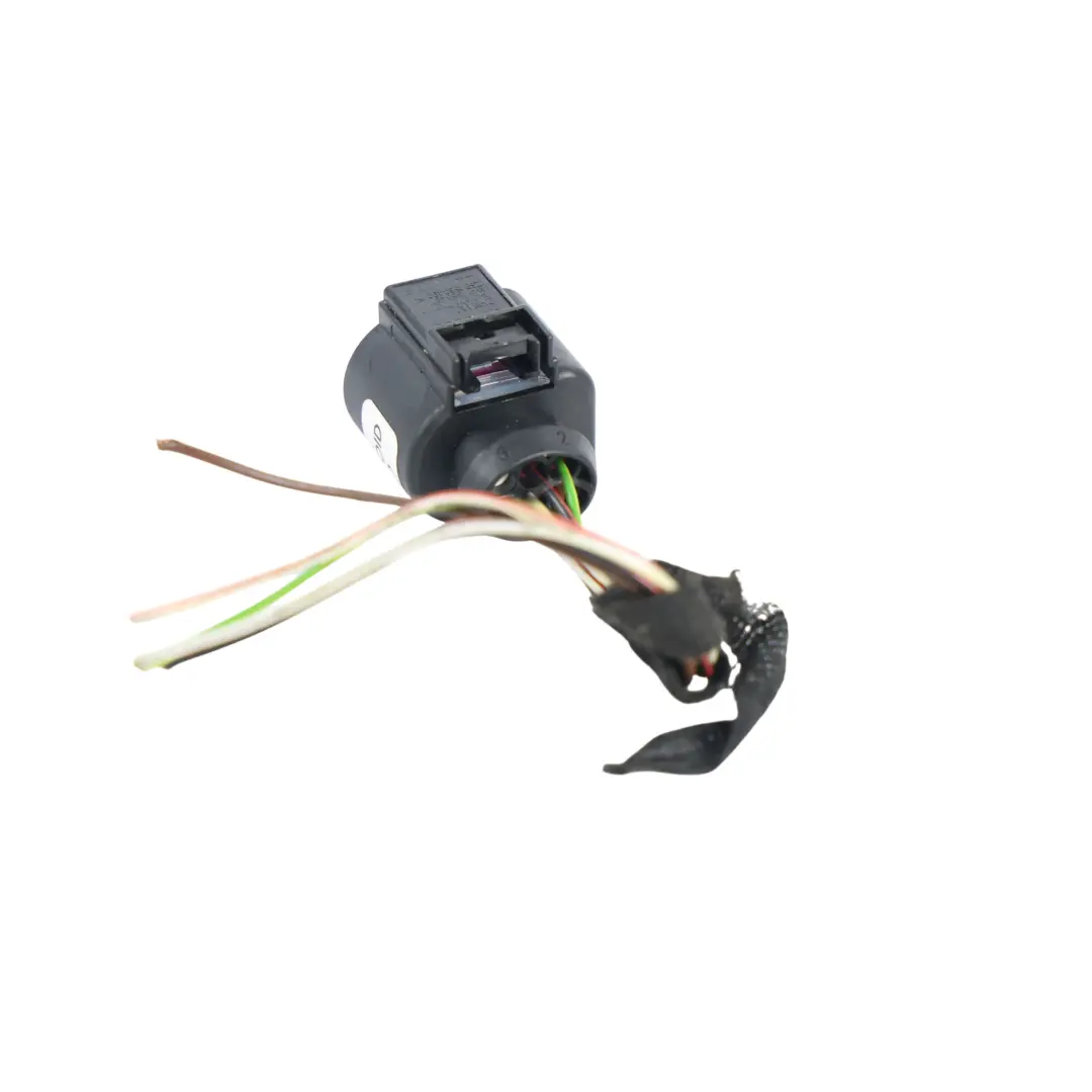 Lampa Tylna Wewnętrzna Prawa Wiązka Przewodów do Audi A8 D4 o numerze 4H0945094H Audi A8 D4 Lampa Tylna Wewnętrzna Prawa Wiązka Przewodów - SKU 4H0945094H-2 - Numer Części 4H0945094H