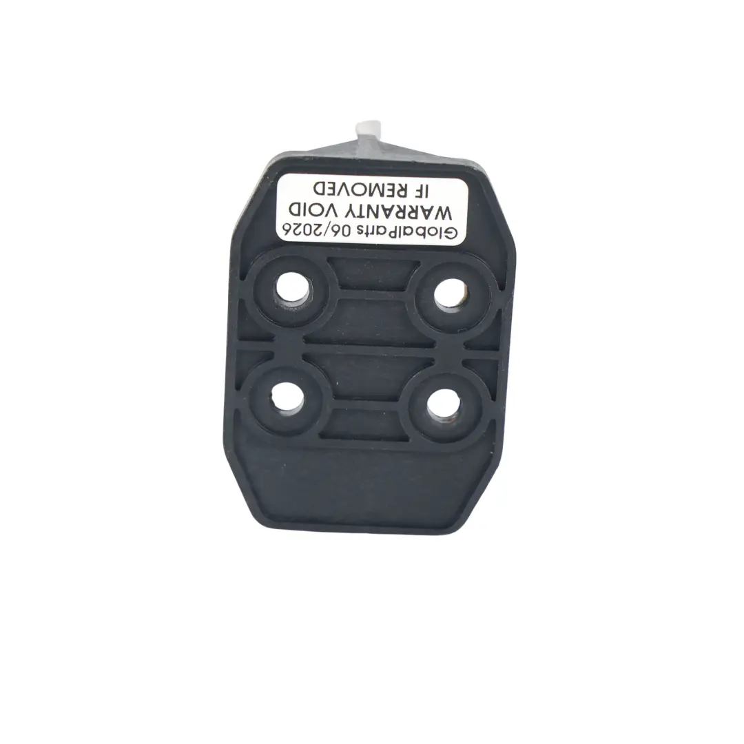Audi Q7 4L Front Door Card Fixing Bracket Mount Carrier Trim Right O/S - SKU 4L0831541 - Part number 4L0831541