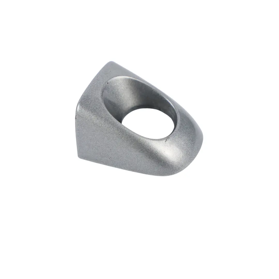 Copricappuccio Maniglia Porta Ant Lato Guida Grigio Daytona Z7S per Audi Q7 4L con numero di parte 4L0837879 Audi Q7 4L Copricappuccio Maniglia Porta Ant Lato Guida Grigio Daytona Z7S - SKU 4L0837879-DGR - Numero di parte 4L0837879