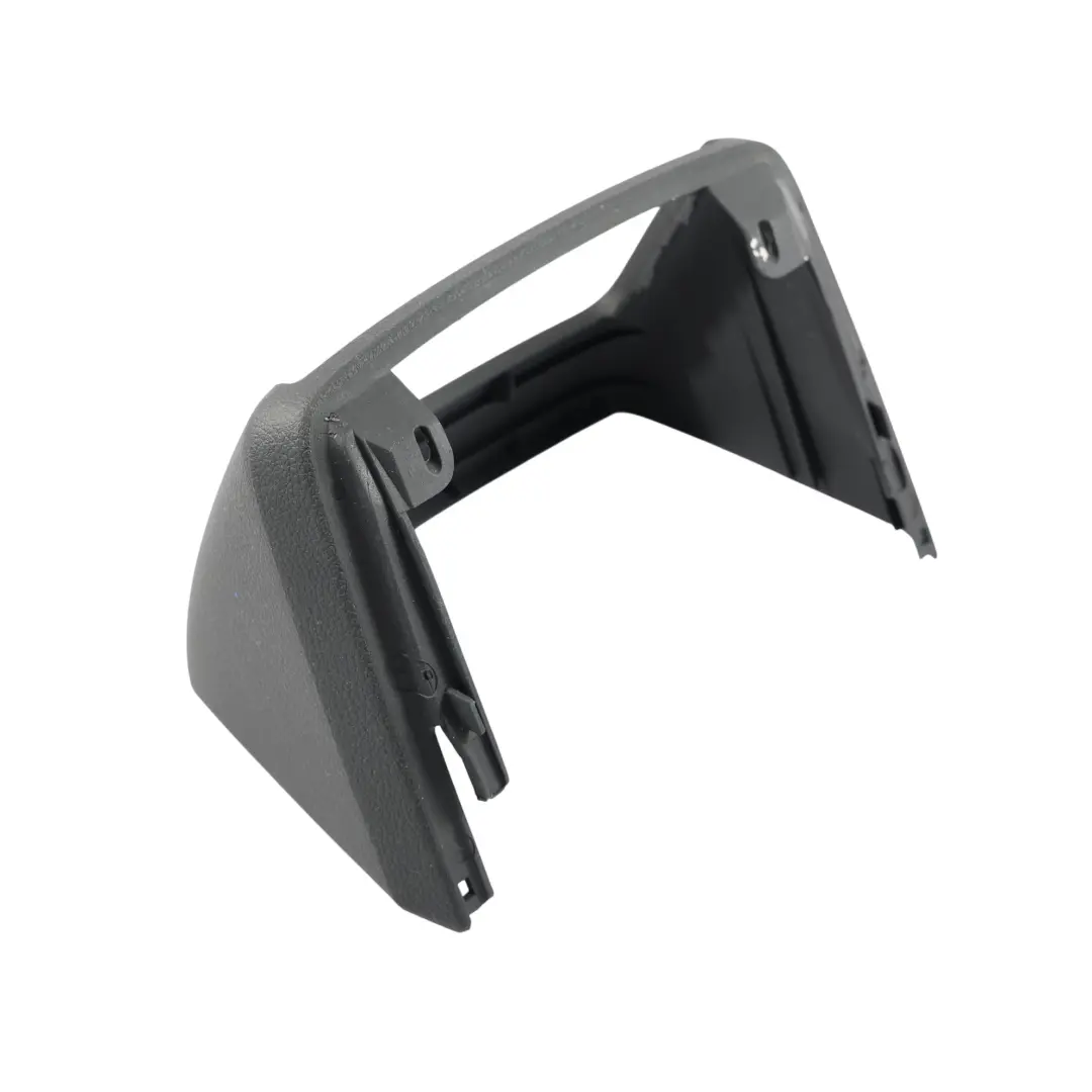 Bocchetta d'aria posteriore copertura console centrale per Audi A4 B9 con numero di parte 4L0864147 Audi A4 B9 Bocchetta d'aria posteriore copertura console centrale - SKU 4L0864147 - Numero di parte 4L0864147