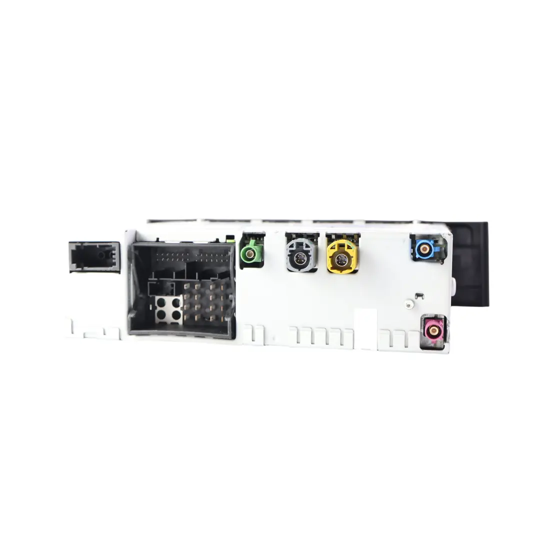 Radio Navi Steuergerät Modul für Audi Q7 4L mit Teilenummer 4L2035670C Audi Q7 4L Radio Navi Steuergerät Modul - SKU 4L2035670C - Teilenummer 4L2035670C