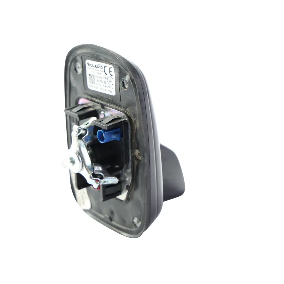 Antenna A Pinna Di Squalo Sul Tetto DAB Nero per Audi Q2 GA con numero di parte 4M0035503R Audi Q2 GA Antenna A Pinna Di Squalo Sul Tetto DAB Nero - SKU 4M0035503R - Numero di parte 4M0035503R