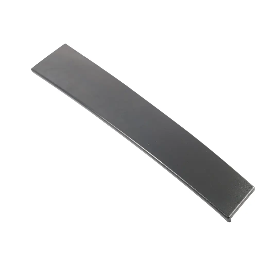 Modanatura Cornice Finestrino Porta Sinistra per Ford Focus Titanium con numero di parte 4M51-A20899-AG Ford Focus Titanium Modanatura Cornice Finestrino Porta Sinistra - SKU 4M51-A20899-AG - Numero di parte 4M51-A20899-AG